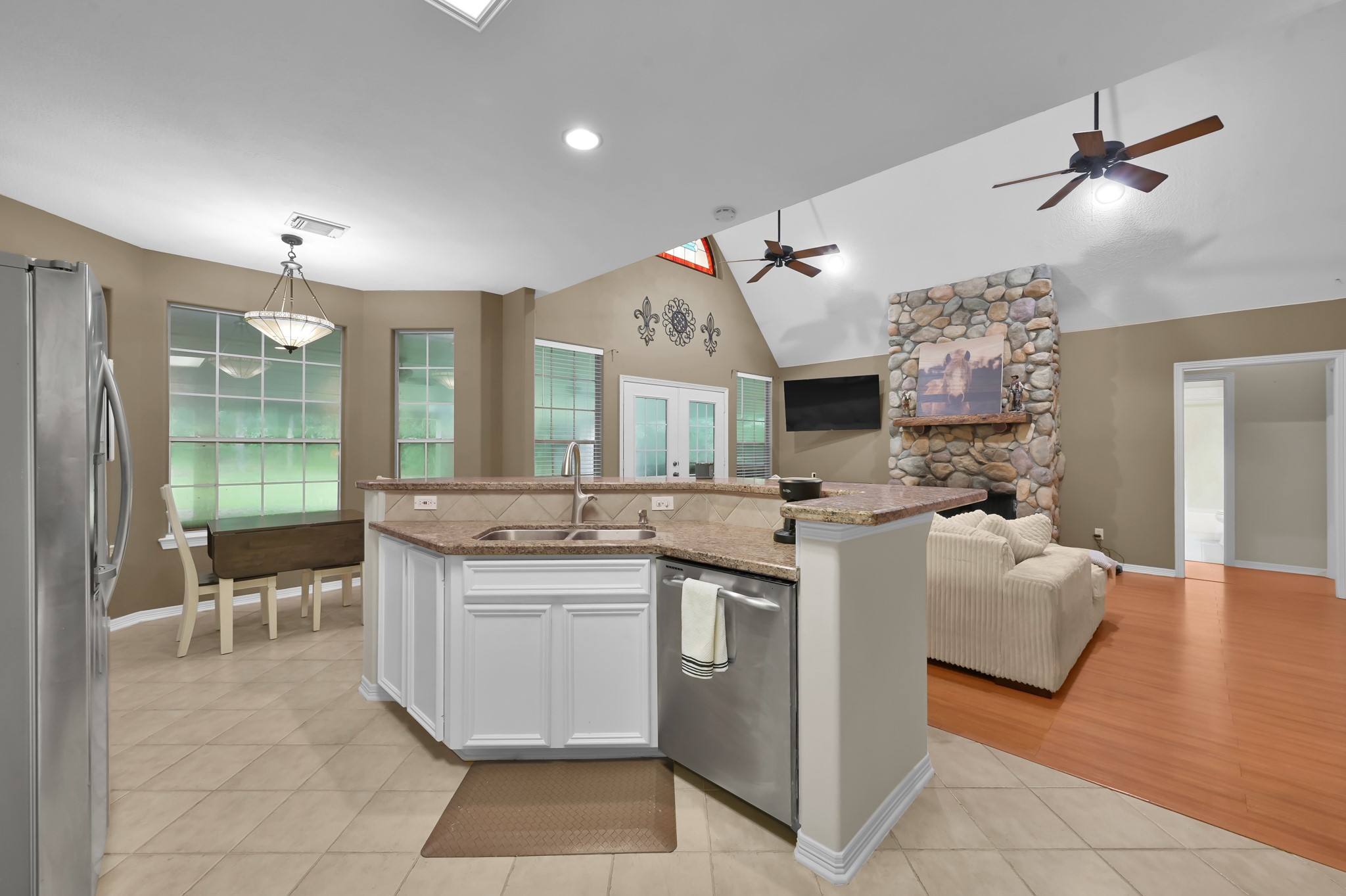 40214 Roundup Road , Magnolia, TX, 77354 | 35564369 | Realty Texas LLC