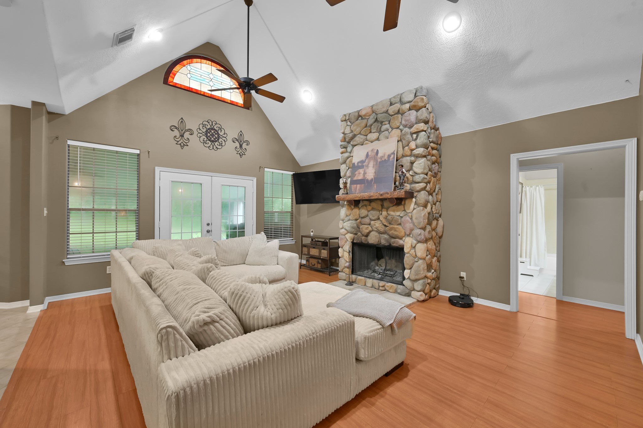 40214 Roundup Road , Magnolia, TX, 77354 | 35564369 | Realty Texas LLC