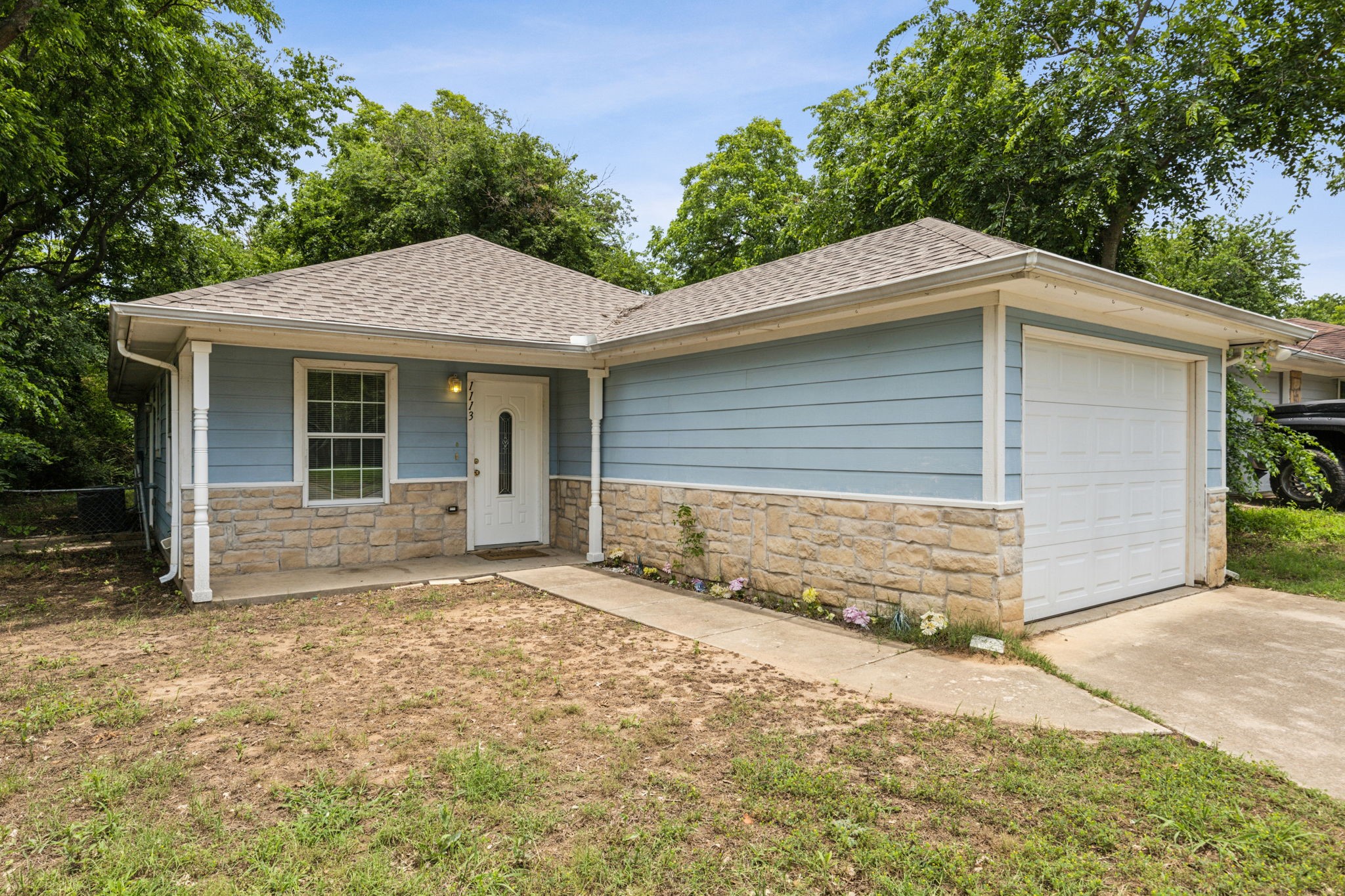 1113 E Jones Street, Sherman, TX, 75090 | 20951517 | Realty Texas LLC