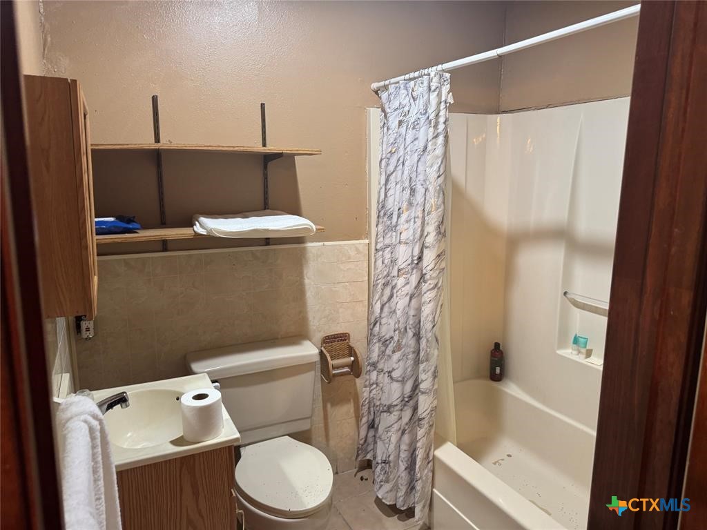 137 N Kowald Lane, New Braunfels, TX, 78130 | 581912 | Realty Texas LLC