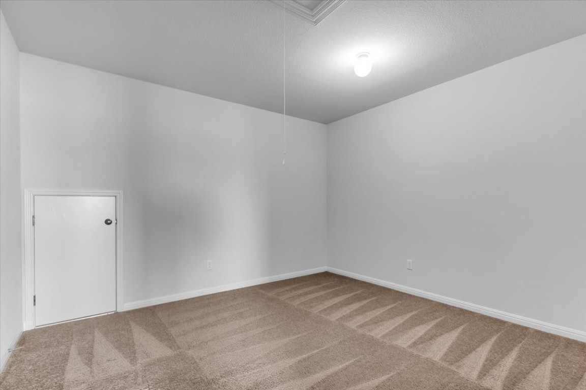 308 Castlefields Street , Hutto, TX, 78634 | 2833970 | Realty Texas LLC