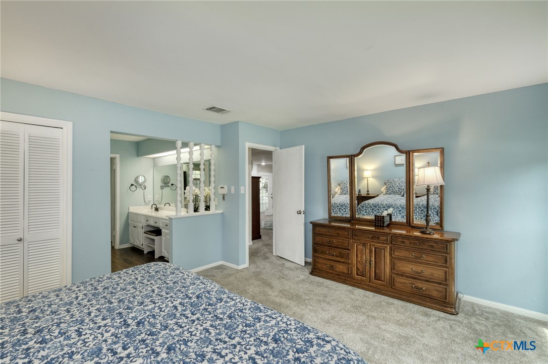 1604 W Creek Loop , Round Rock, TX, 78681 | 581776 | Realty Texas LLC