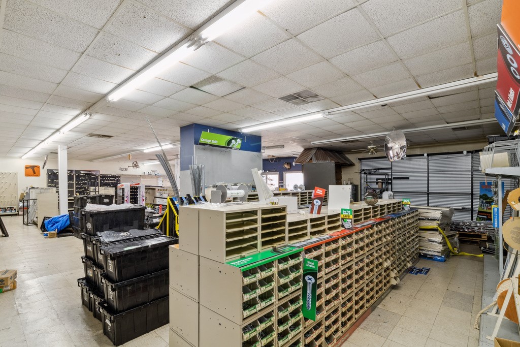 216 N Commerce Street , Corsicana, TX, 75110 | 20951902 | Realty Texas LLC