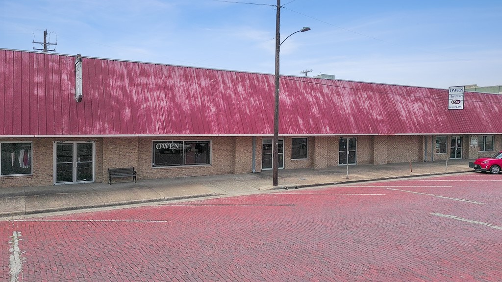 216 N Commerce Street , Corsicana, TX, 75110 | 20951902 | Realty Texas LLC