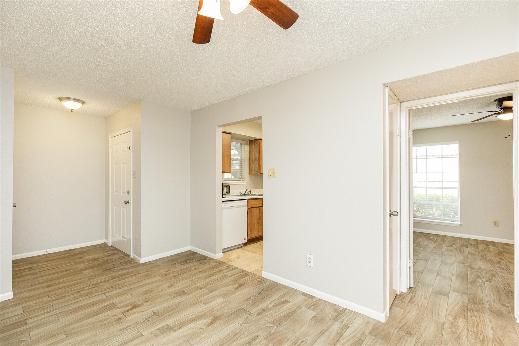 2800 Jeanetta Street 2805 , Houston, TX, 77063 | 92720647 | Realty Texas LLC