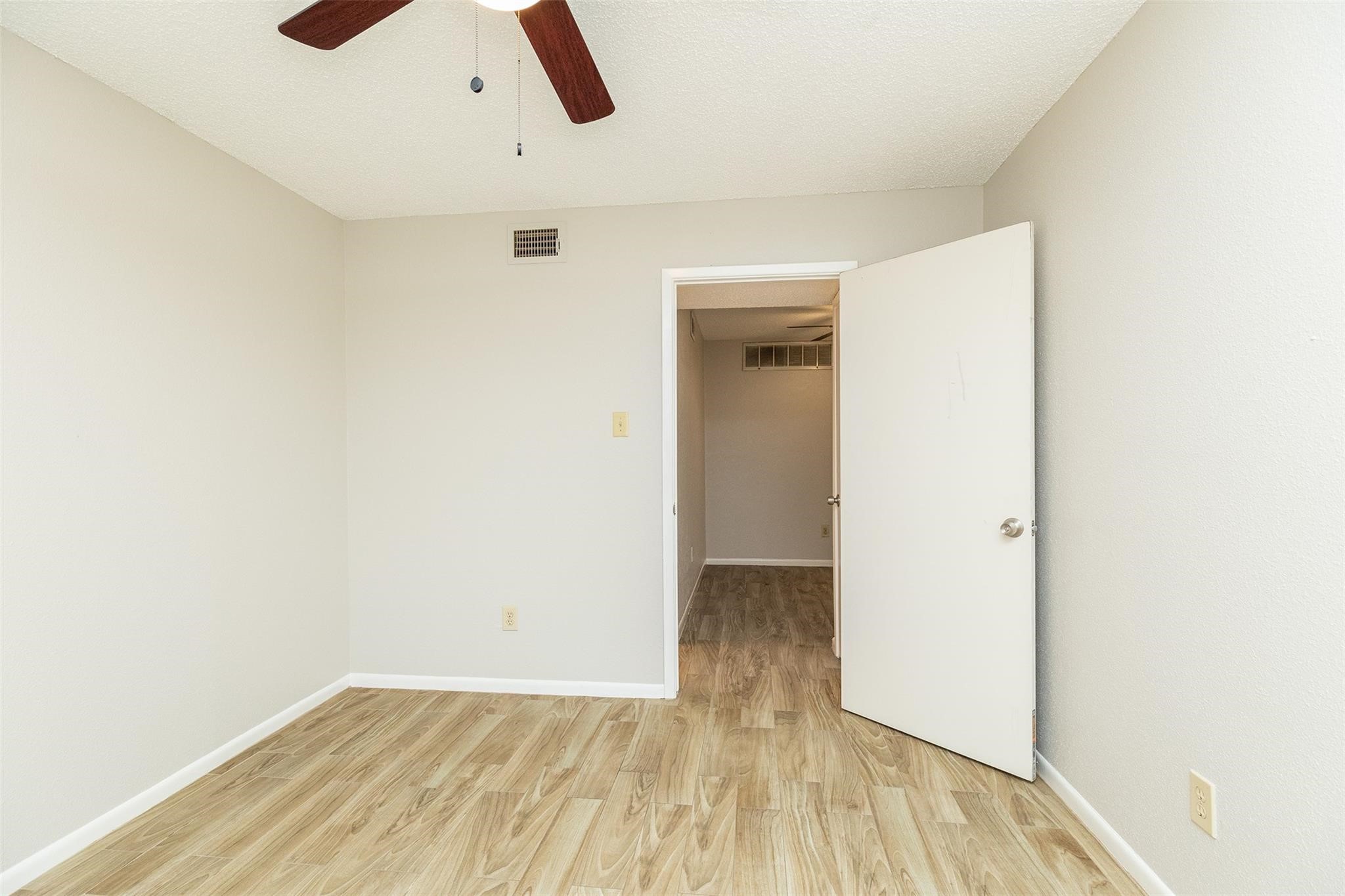 2800 Jeanetta Street 2805 , Houston, TX, 77063 | 92720647 | Realty Texas LLC