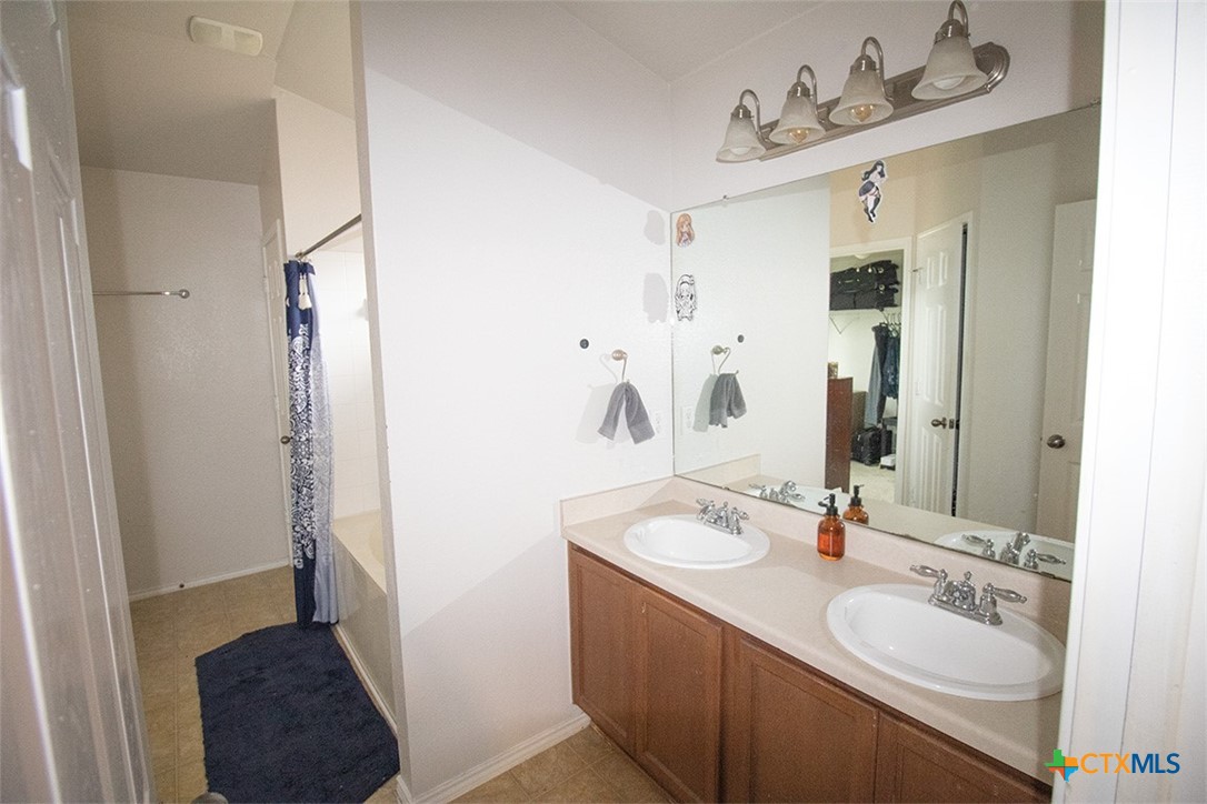 2723 Moonmist Cove , Round Rock, TX, 78665 | 581910 | Realty Texas LLC