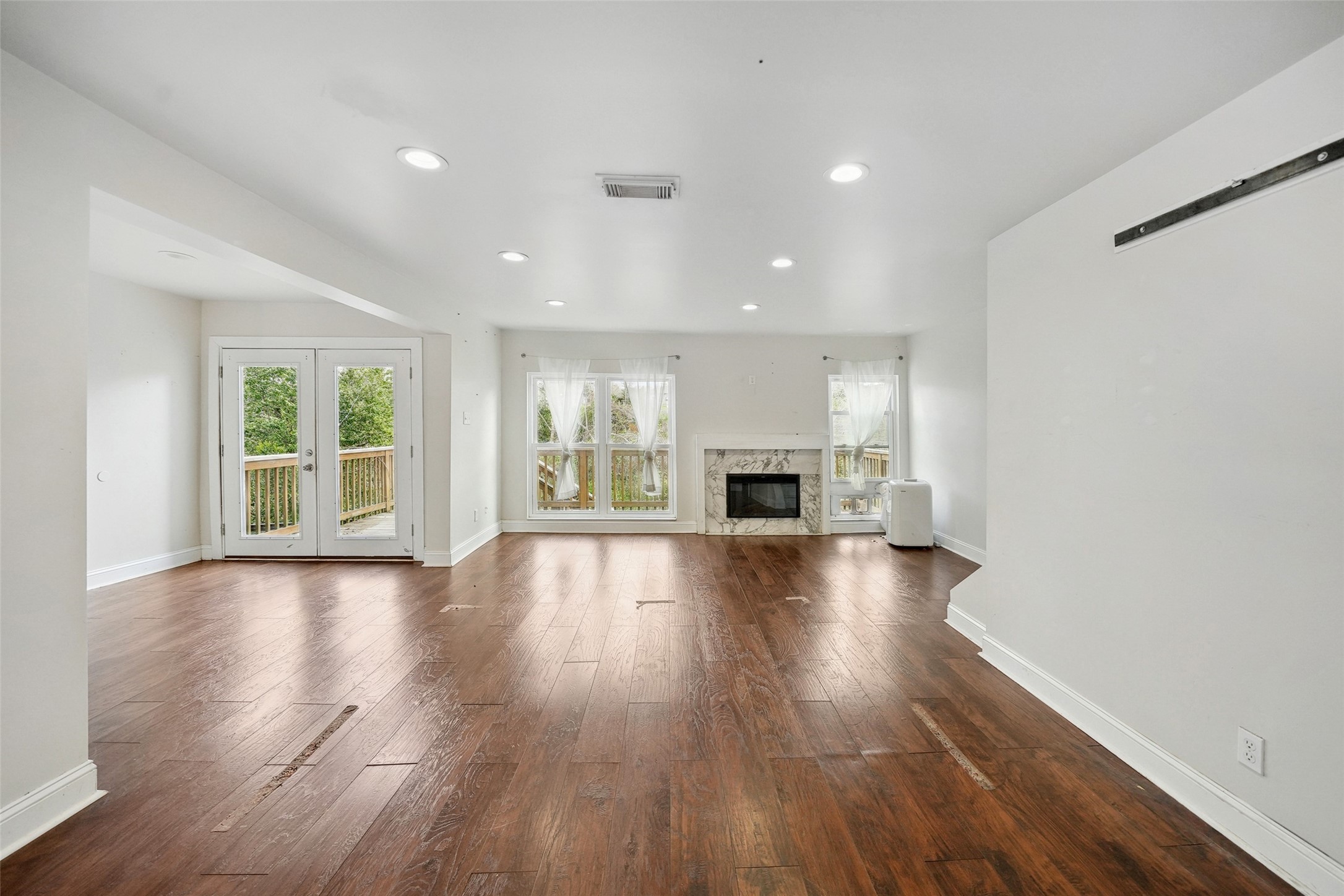 716 Worthshire Drive , Houston, TX, 77008 | 69076091 | Realty Texas LLC