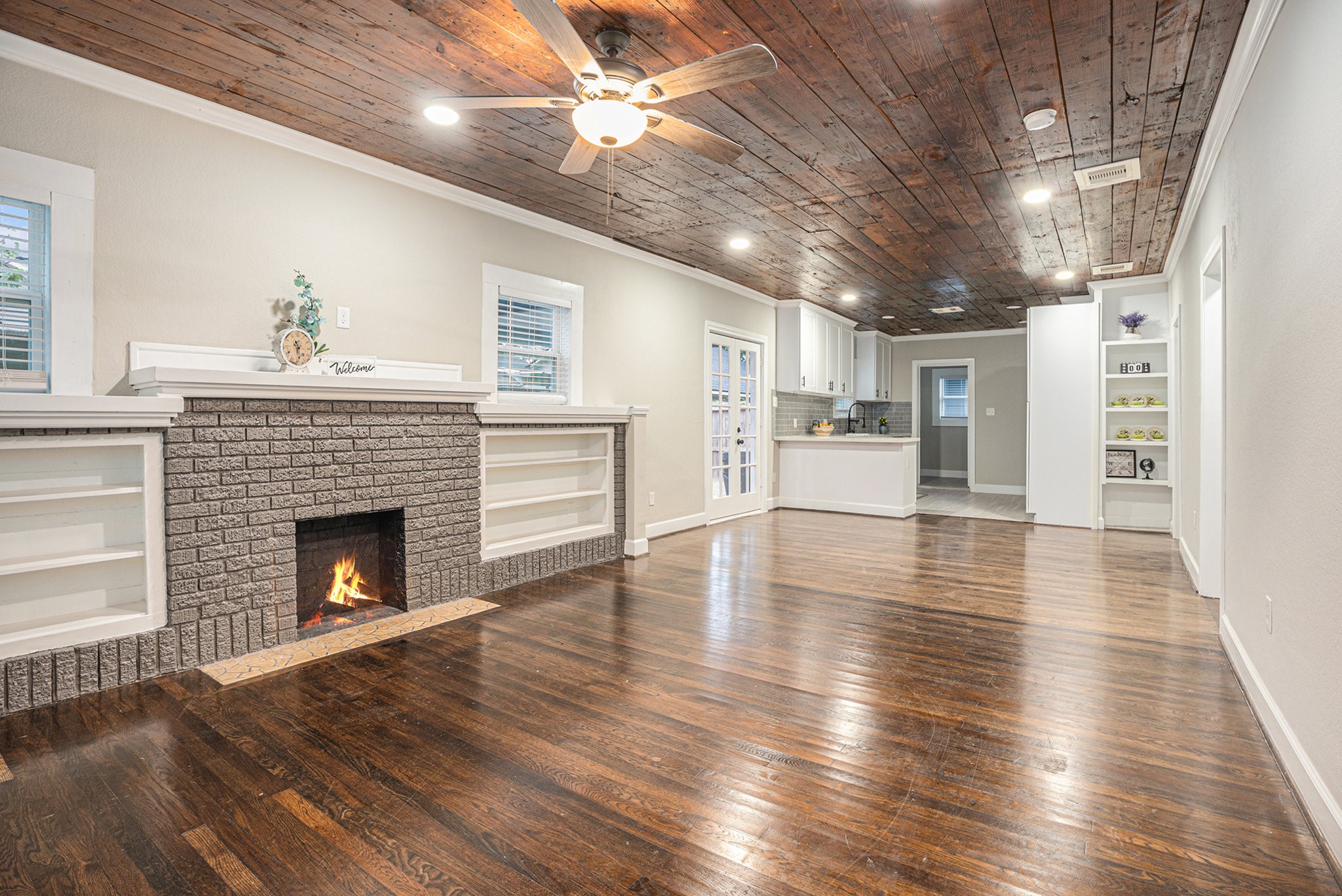 7449 Walker Street, Houston, TX, 77011 | 27118473 | Realty Texas LLC