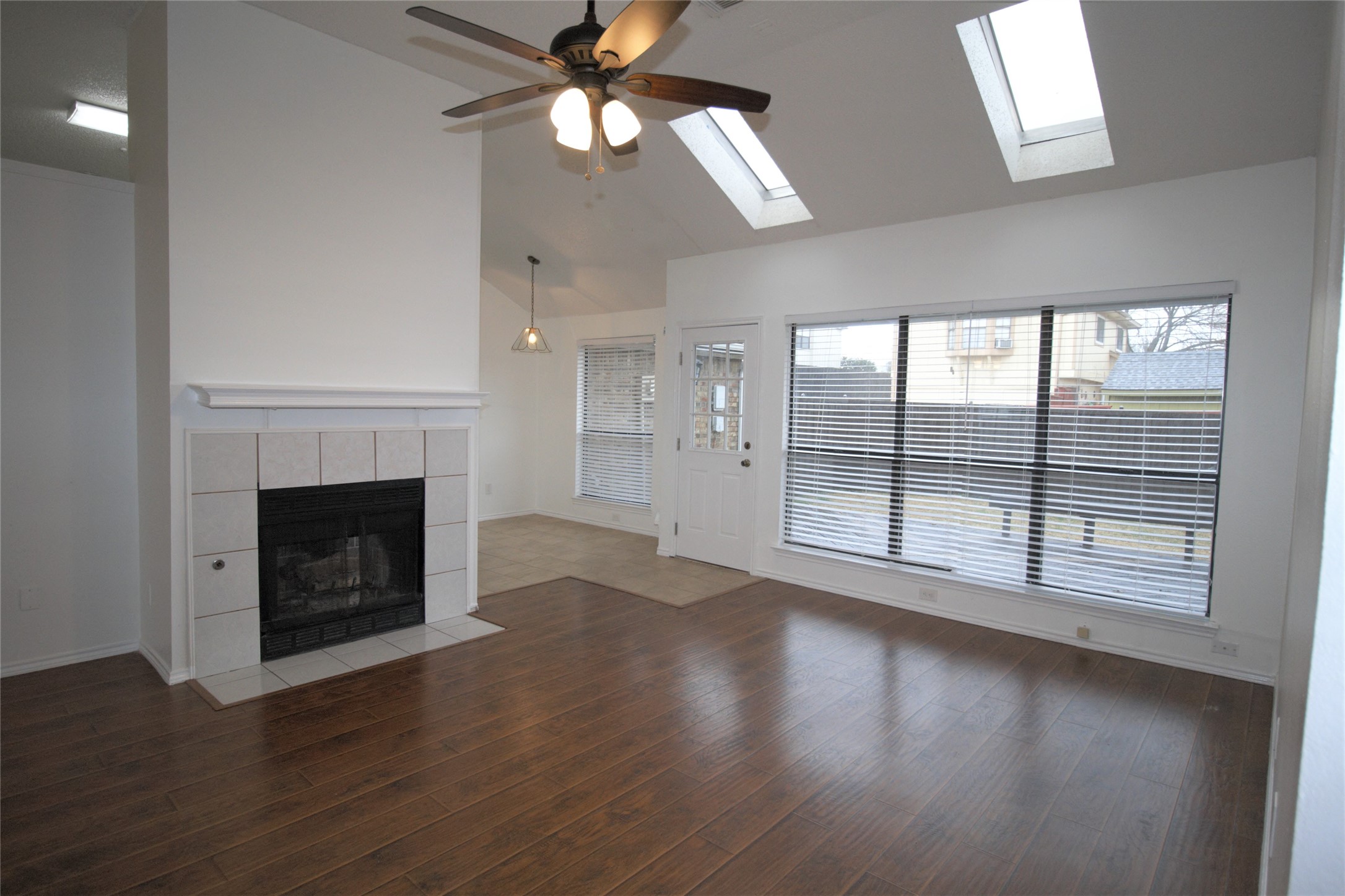 4312 Harvest Hill Road , Carrollton, TX, 75010 | 20955882 | Realty Texas LLC