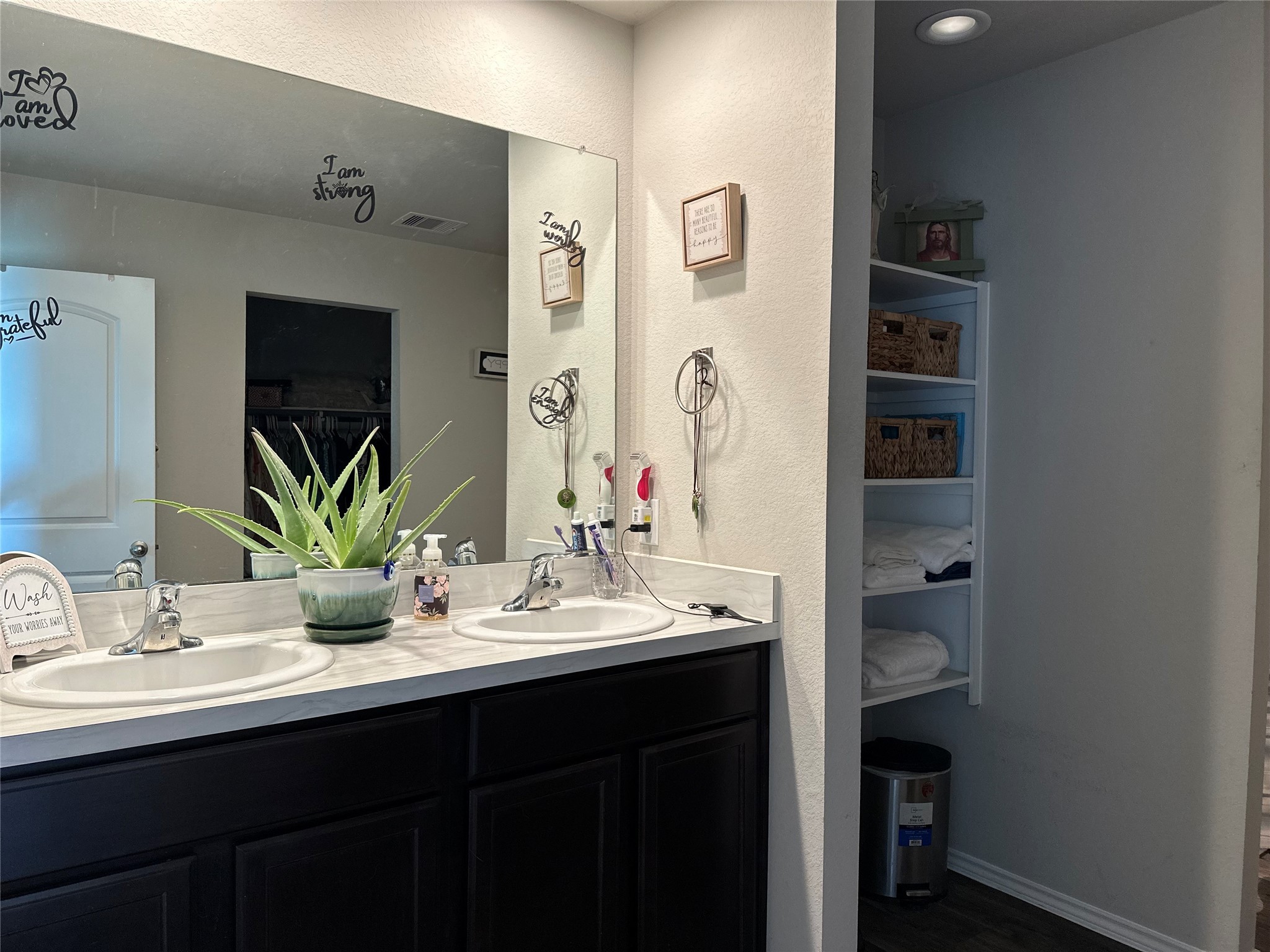 5623 Providence Green Court, Katy, TX, 77449 | 63229351 | Realty Texas LLC