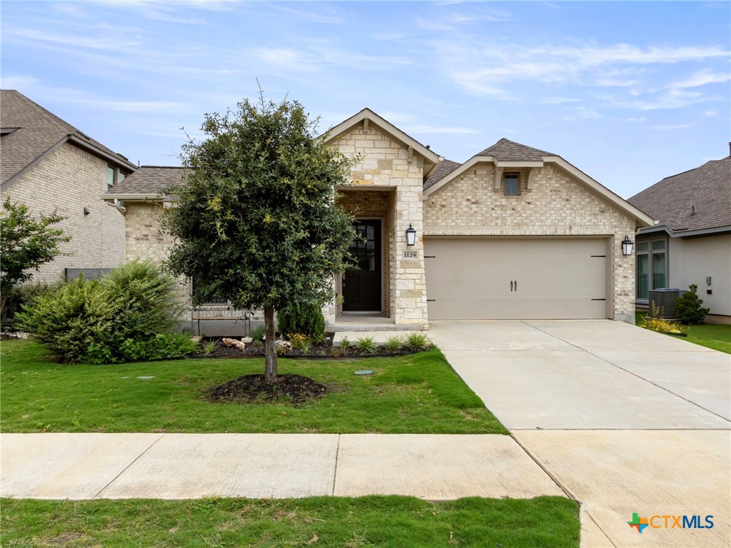 Under Contract: 1129 Round Mountain Pass Blog Image Banner