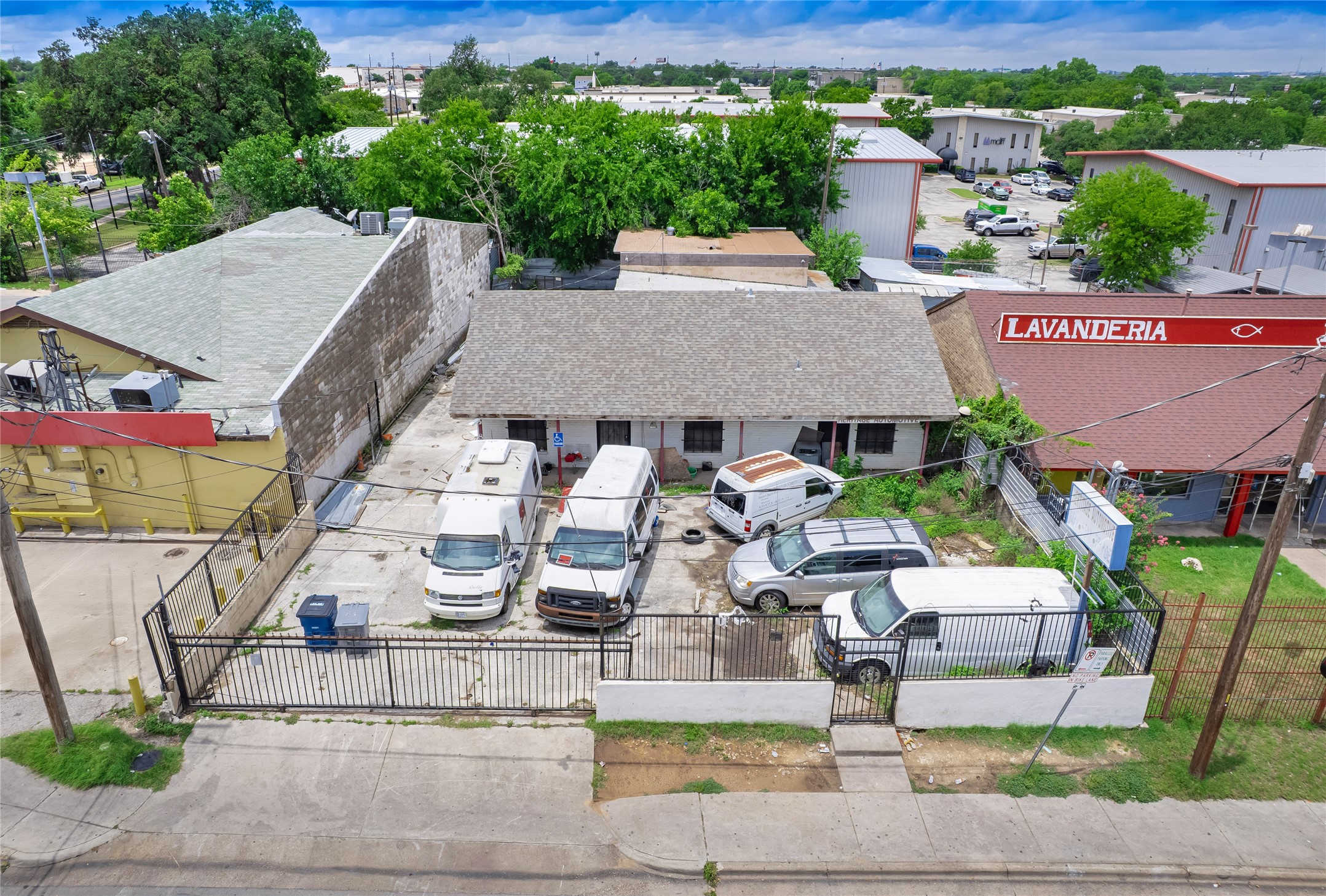 8212 Georgian DR, Austin, TX, 78753 | 8702852 | Realty Texas LLC