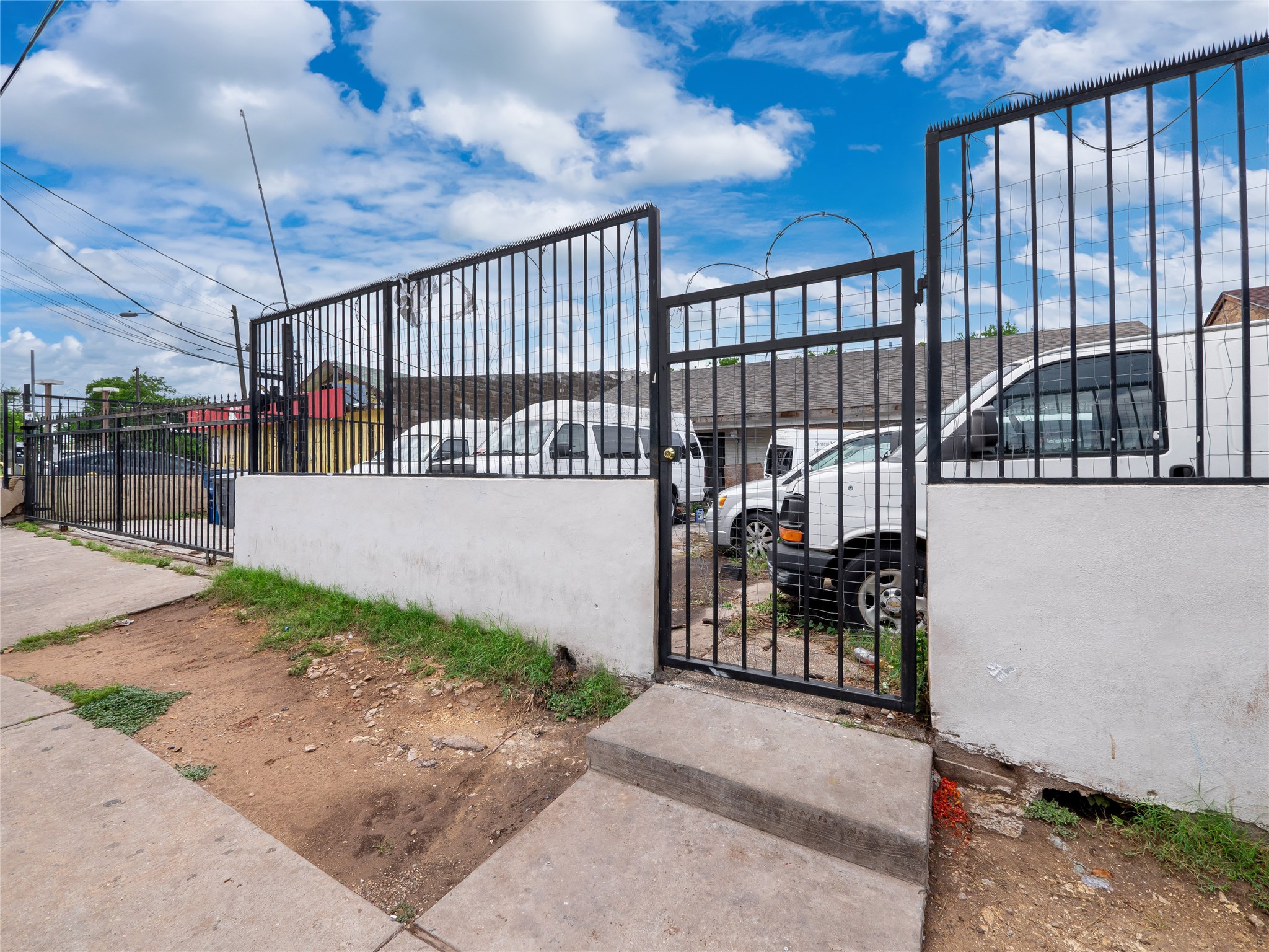 8212 Georgian DR, Austin, TX, 78753 | 8702852 | Realty Texas LLC