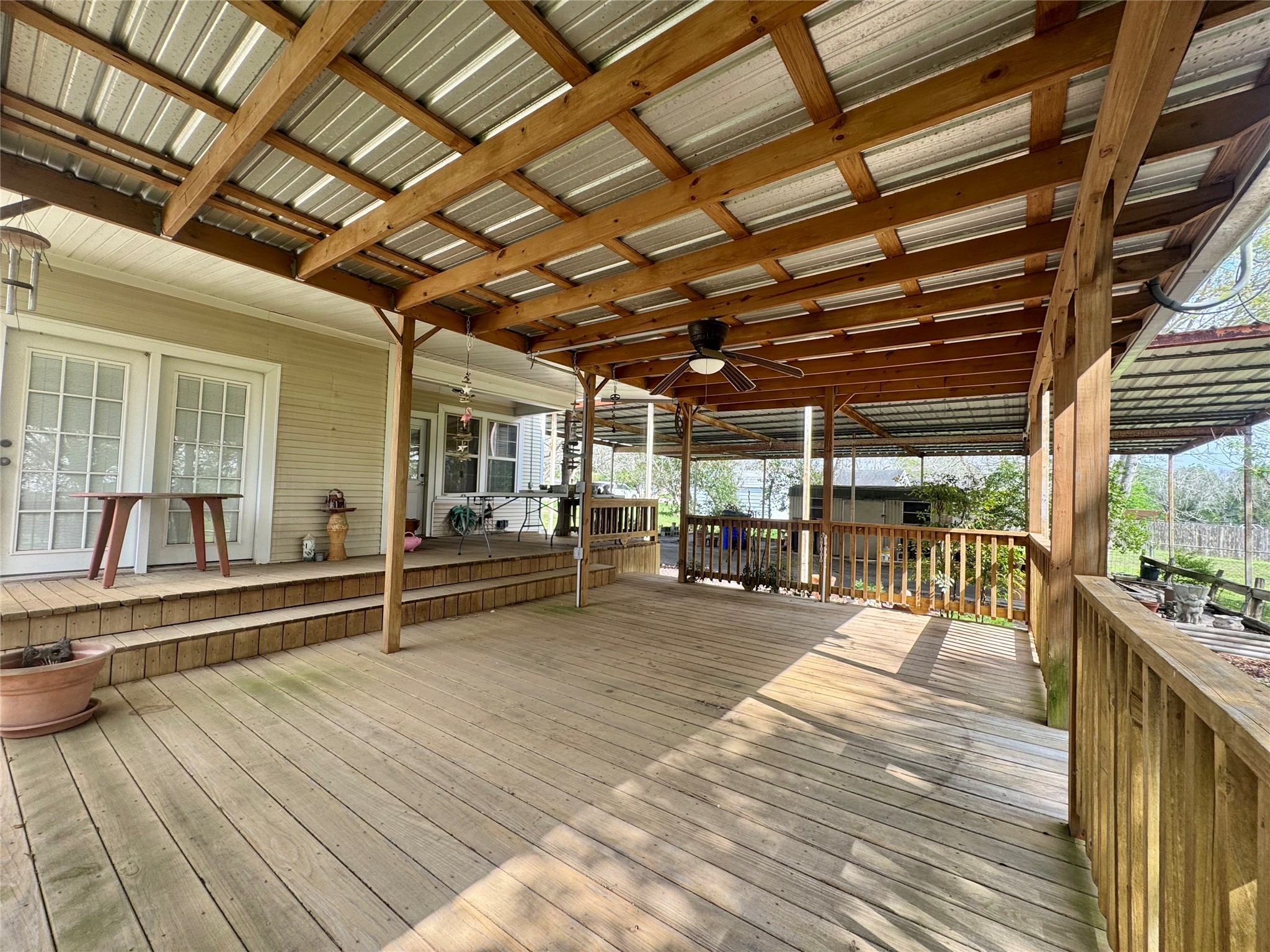 706 West Street, Yoakum, TX, 77995 | 38377912 | Realty Texas LLC