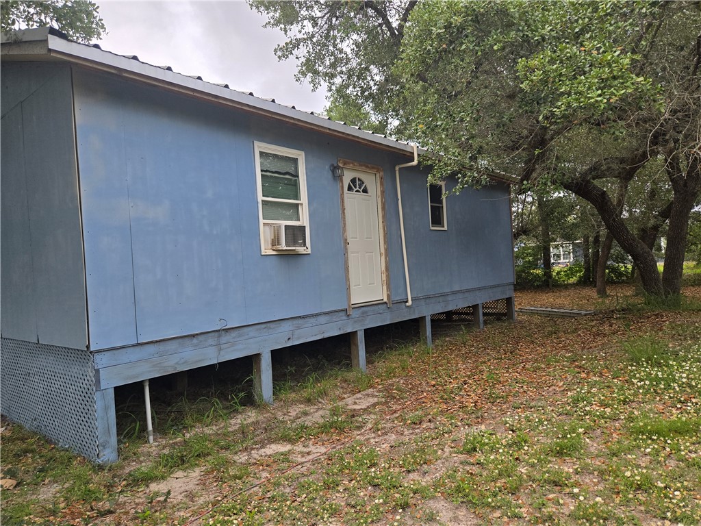 22 Poolside Loop Drive, Rockport, TX, 78382 | 460070 | Realty Texas LLC