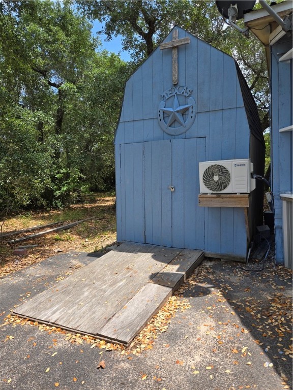 22 Poolside Loop Drive, Rockport, TX, 78382 | 460070 | Realty Texas LLC
