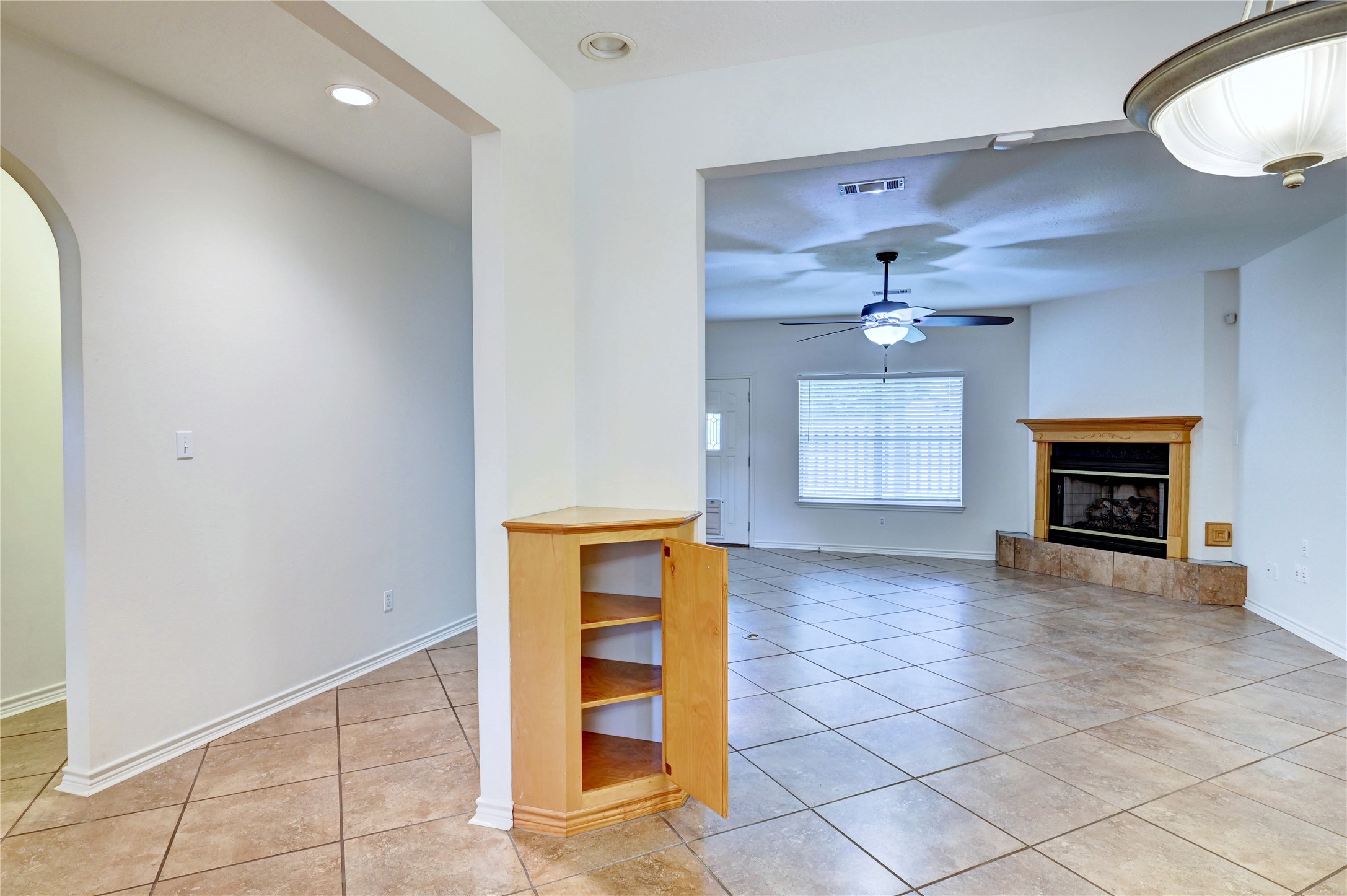 12959 N Puffin Lane , Willis, TX, 77318 | 78649392 | Realty Texas LLC