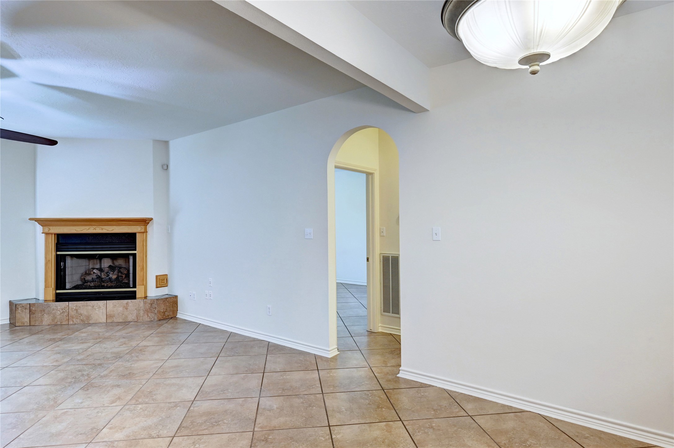 12959 N Puffin Lane , Willis, TX, 77318 | 78649392 | Realty Texas LLC