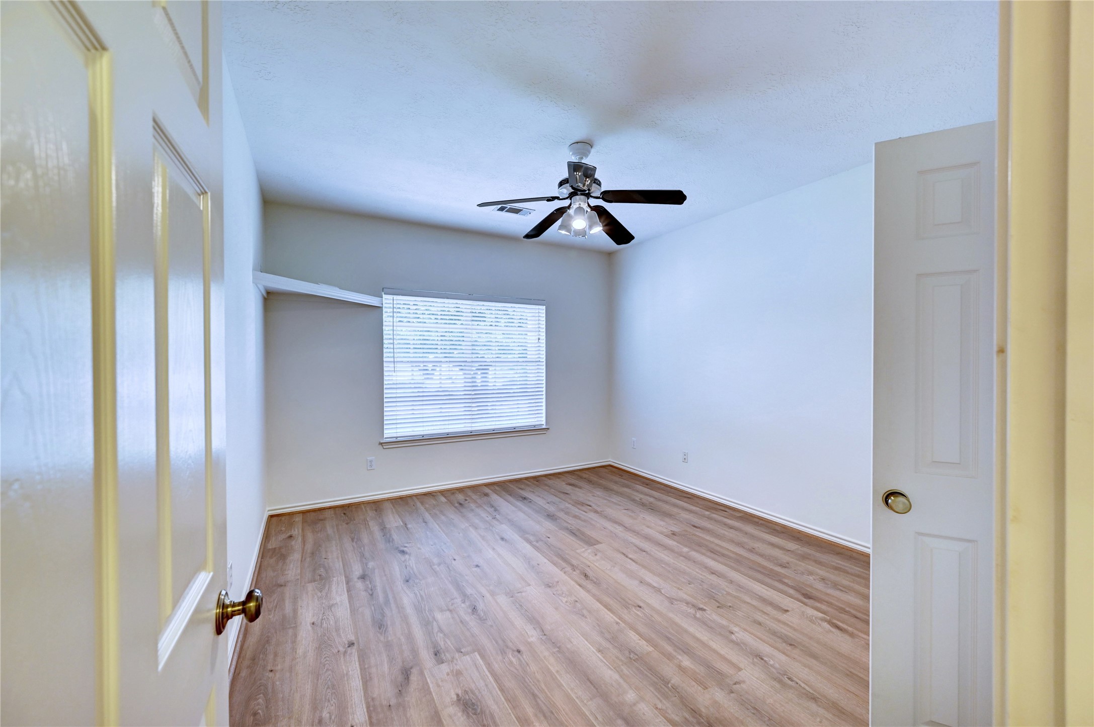 12959 N Puffin Lane , Willis, TX, 77318 | 78649392 | Realty Texas LLC