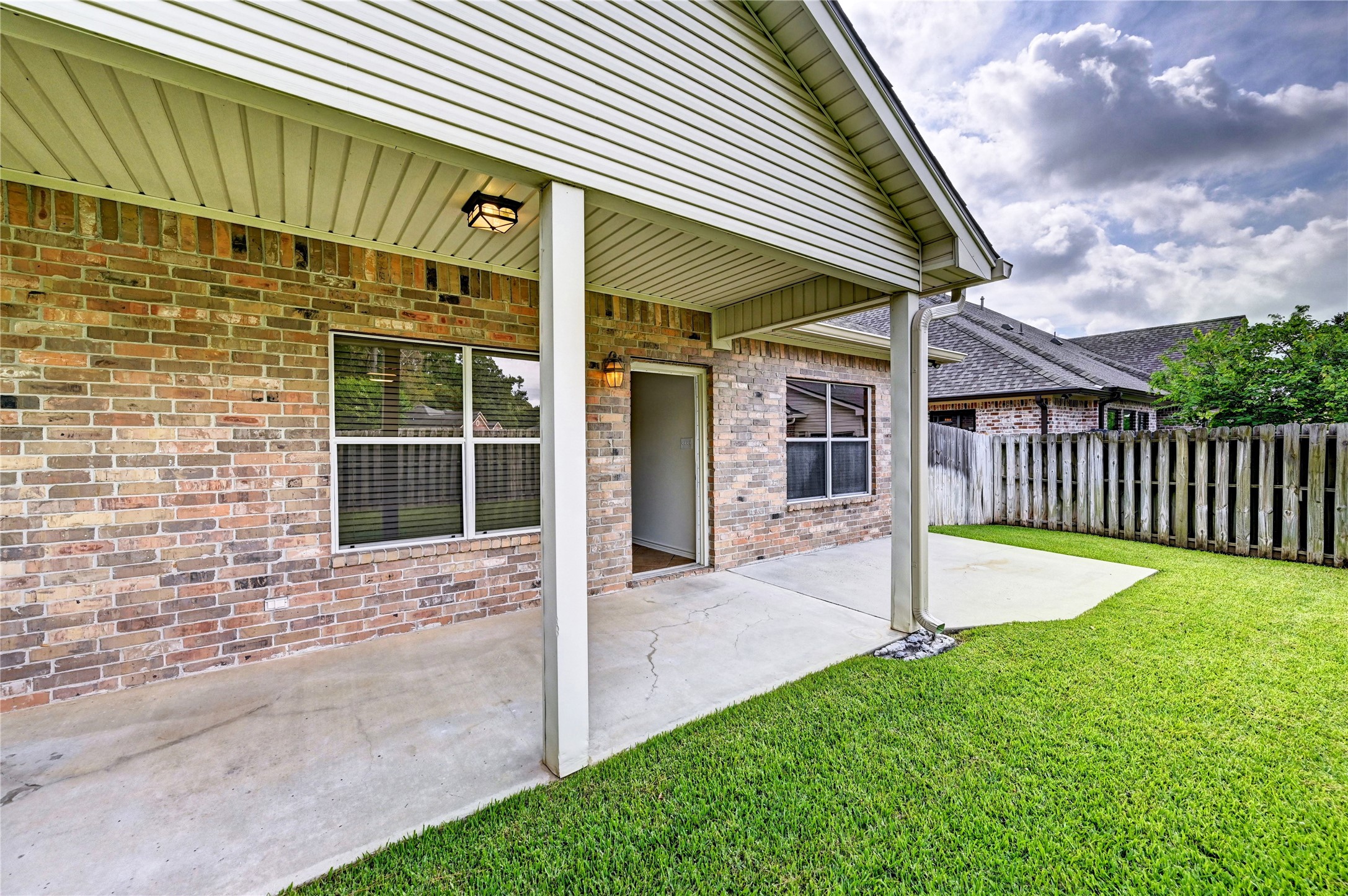 12959 N Puffin Lane , Willis, TX, 77318 | 78649392 | Realty Texas LLC