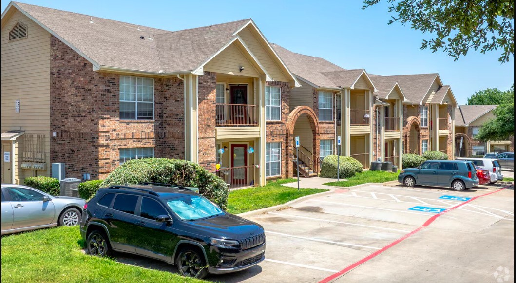 601 E Ash Ln, Euless, TX, 76039 | 58217586 | Realty Texas LLC