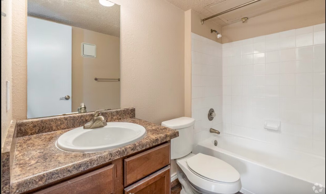 601 E Ash Ln, Euless, TX, 76039 | 58217586 | Realty Texas LLC
