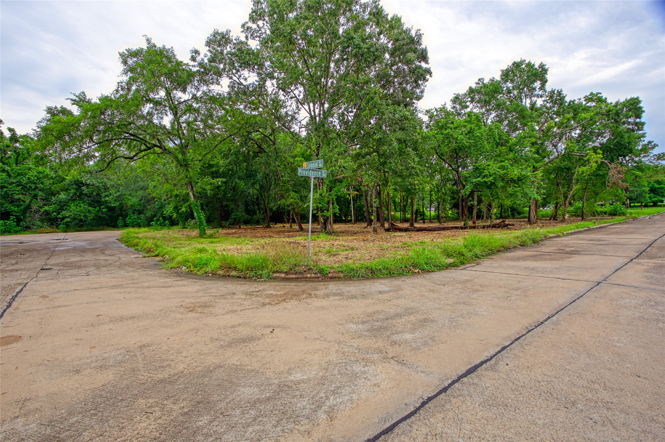 501 Colonial Drive, Friendswood, TX, 77546 | 87030782 | Realty Texas LLC