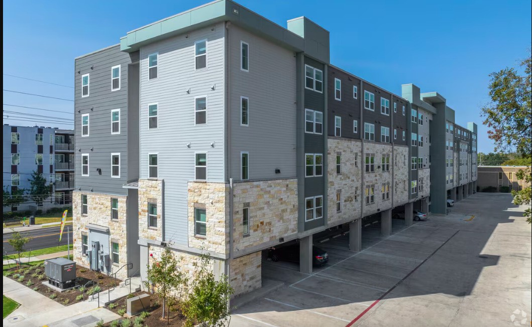 1200 W W Koenig Ln, Austin, TX, 78756 | 83639476 | Realty Texas LLC