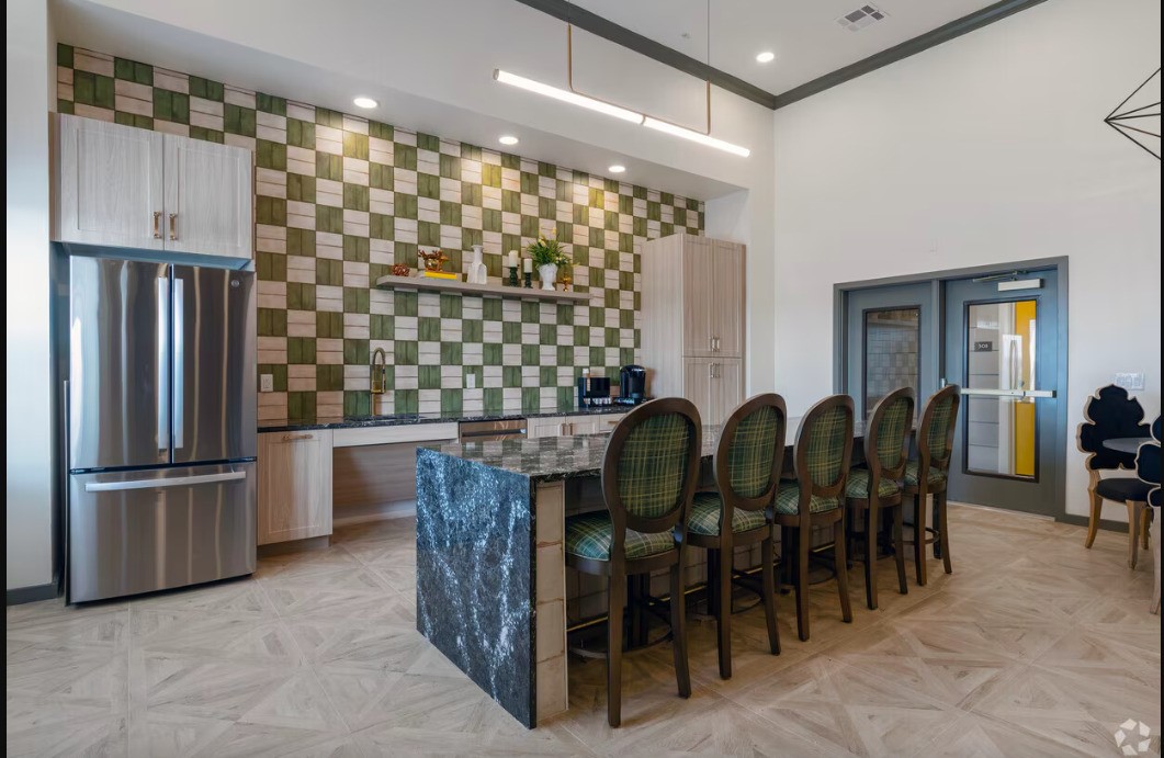 1200 W W Koenig Ln, Austin, TX, 78756 | 83639476 | Realty Texas LLC