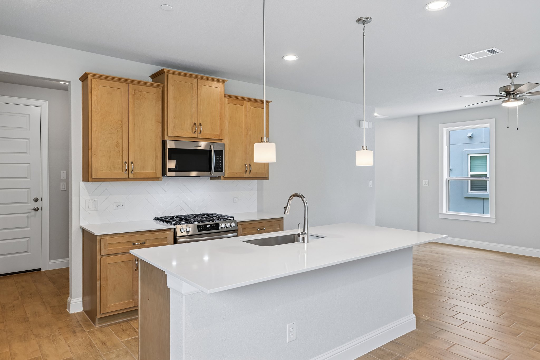 2605 Sam Bass RD 104, Round Rock, TX, 78681 | 2320774 | Realty Texas LLC