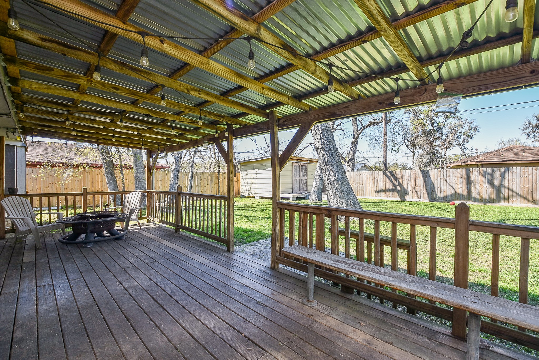 57 E Candlewood , Lake Jackson, TX, 77566 | 54231522 | Realty Texas LLC