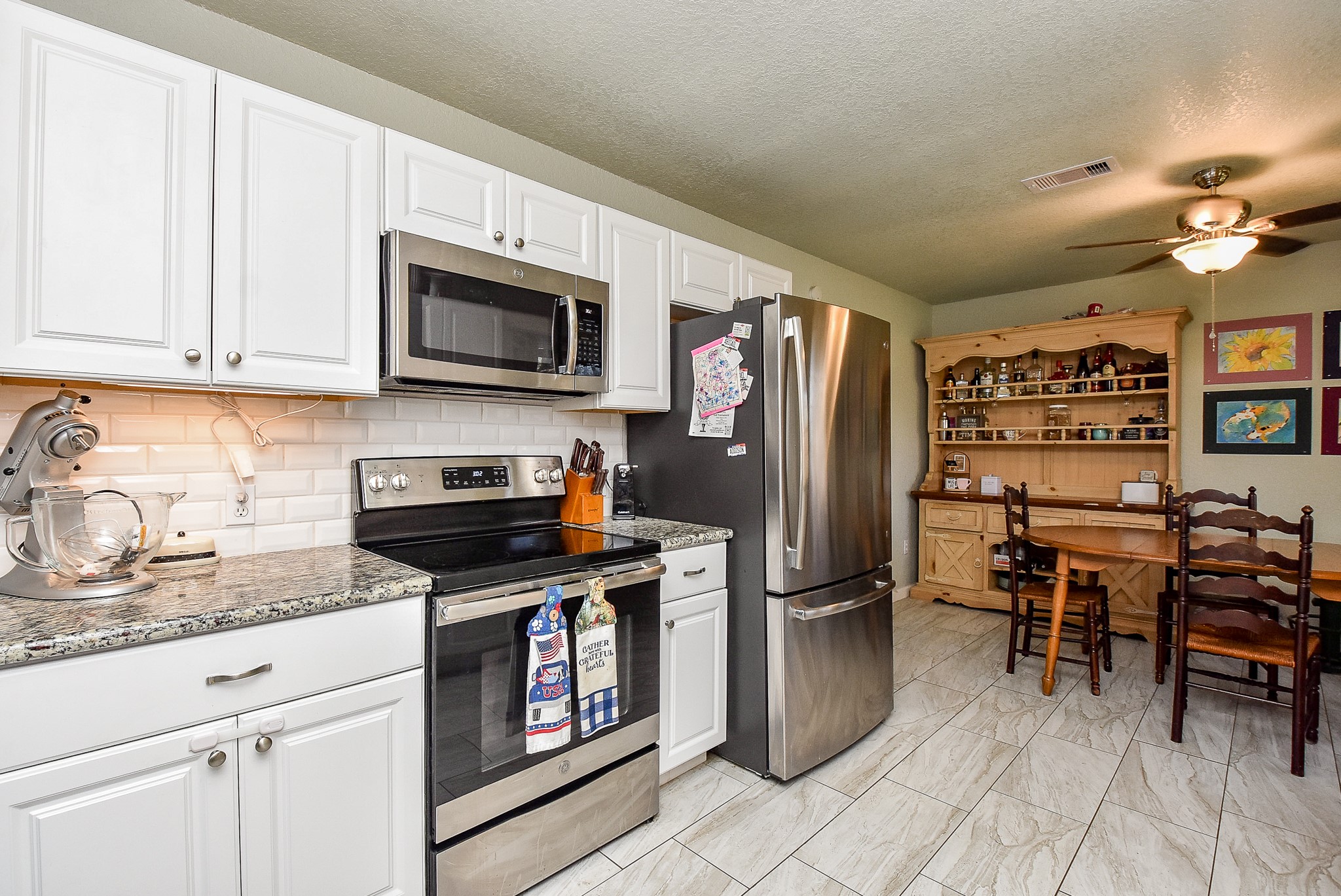 57 E Candlewood , Lake Jackson, TX, 77566 | 54231522 | Realty Texas LLC
