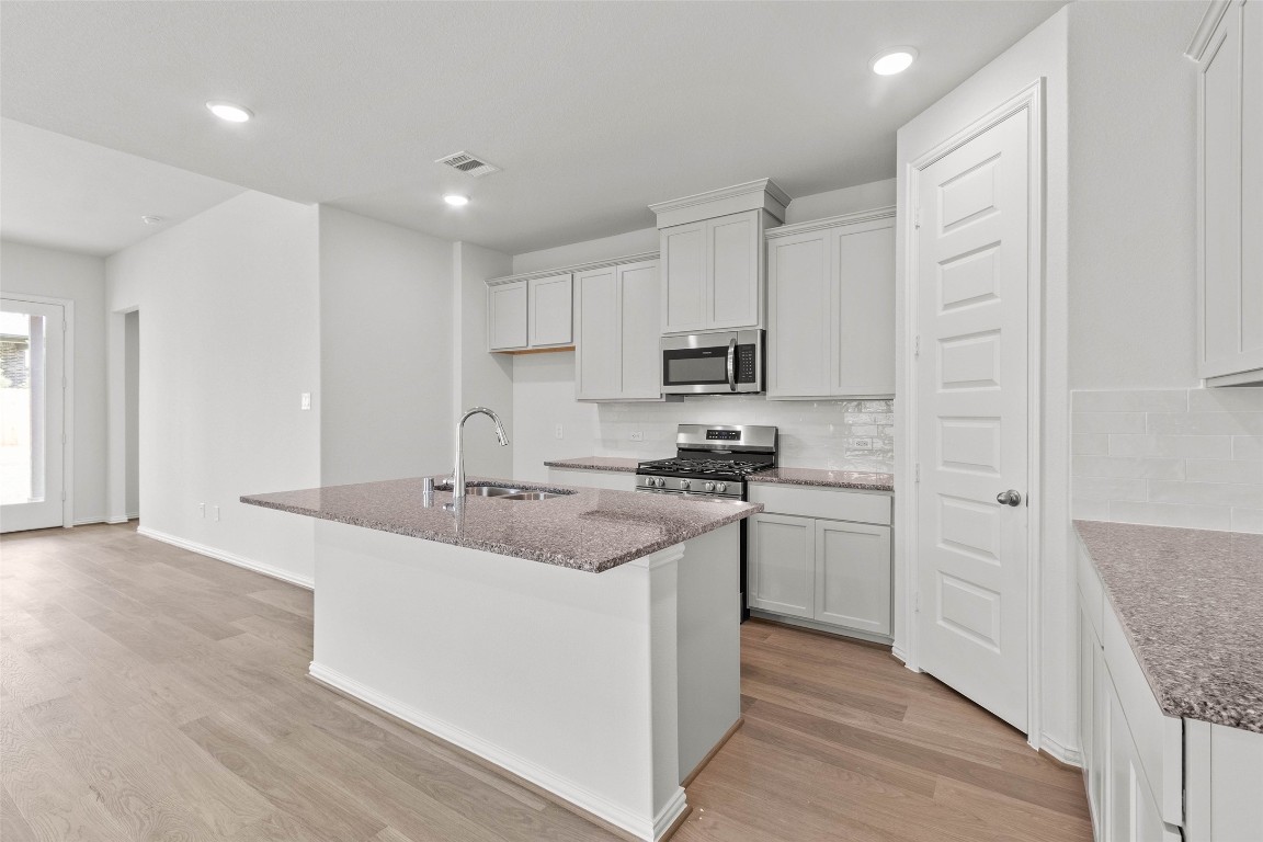 206 Brecon Buff Drive, Willis, TX, 77318 | 26939914 | Realty Texas LLC