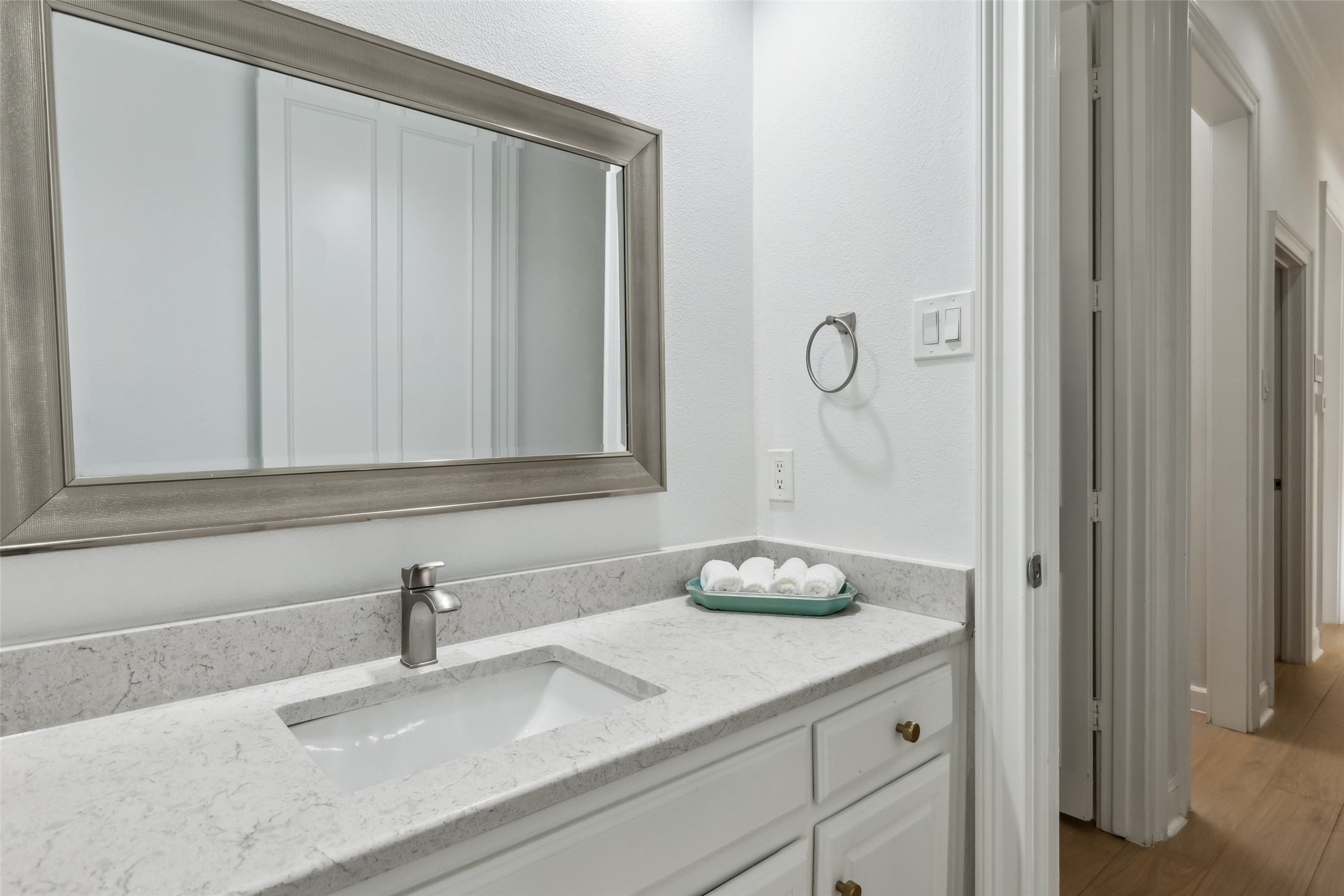 6824 Churchill Way , Dallas, TX, 75230 | 20957027 | Realty Texas LLC