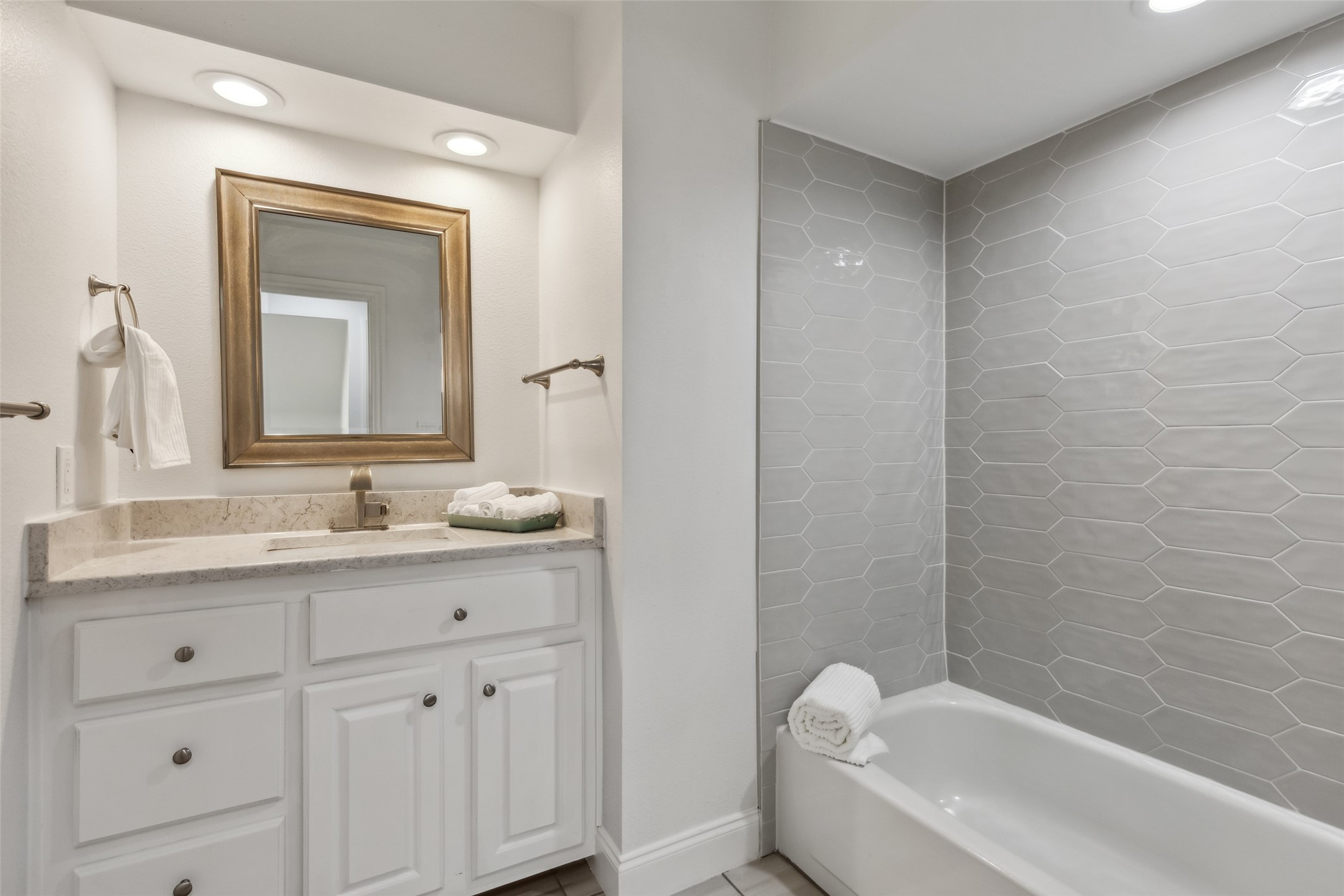 6824 Churchill Way , Dallas, TX, 75230 | 20957027 | Realty Texas LLC