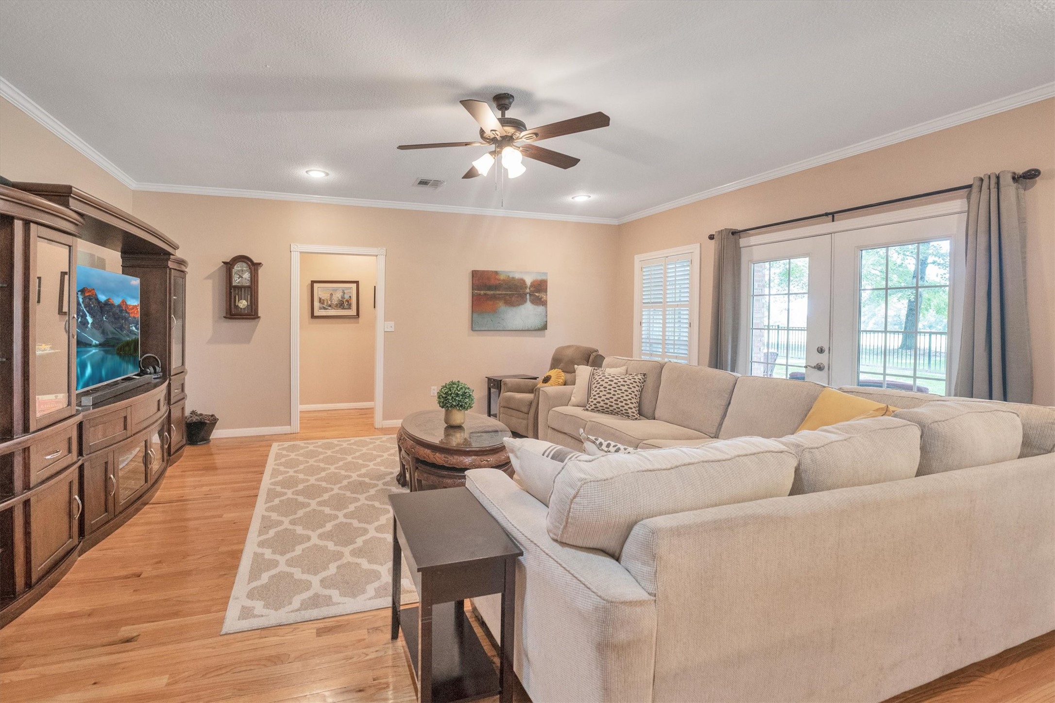 24400 Pine Valley Loop, Huntsville, TX, 77320 | 70848369 | Realty Texas LLC