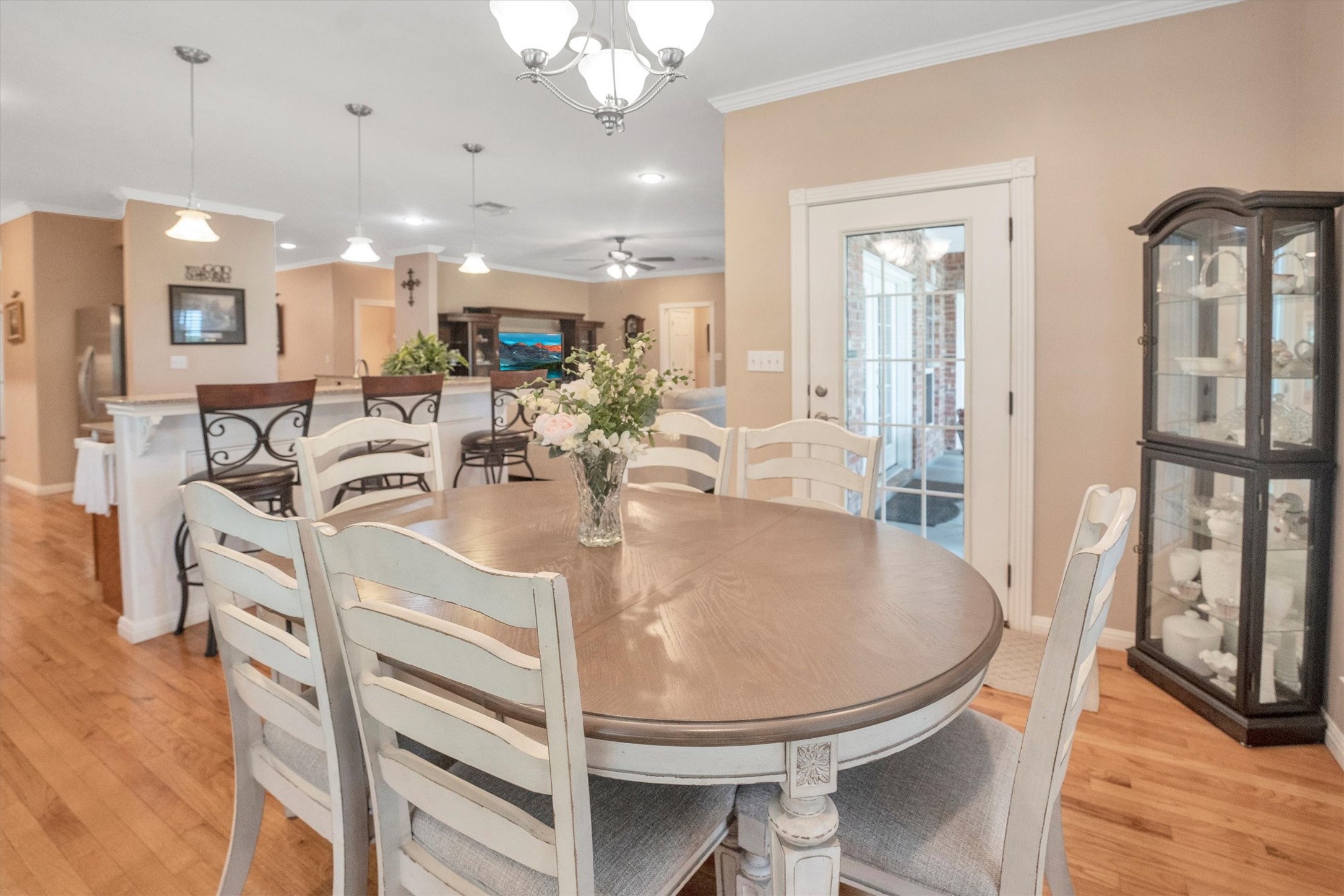 24400 Pine Valley Loop, Huntsville, TX, 77320 | 70848369 | Realty Texas LLC
