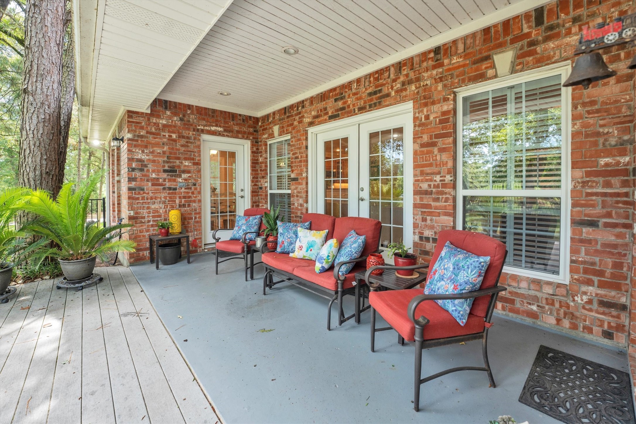 24400 Pine Valley Loop, Huntsville, TX, 77320 | 70848369 | Realty Texas LLC