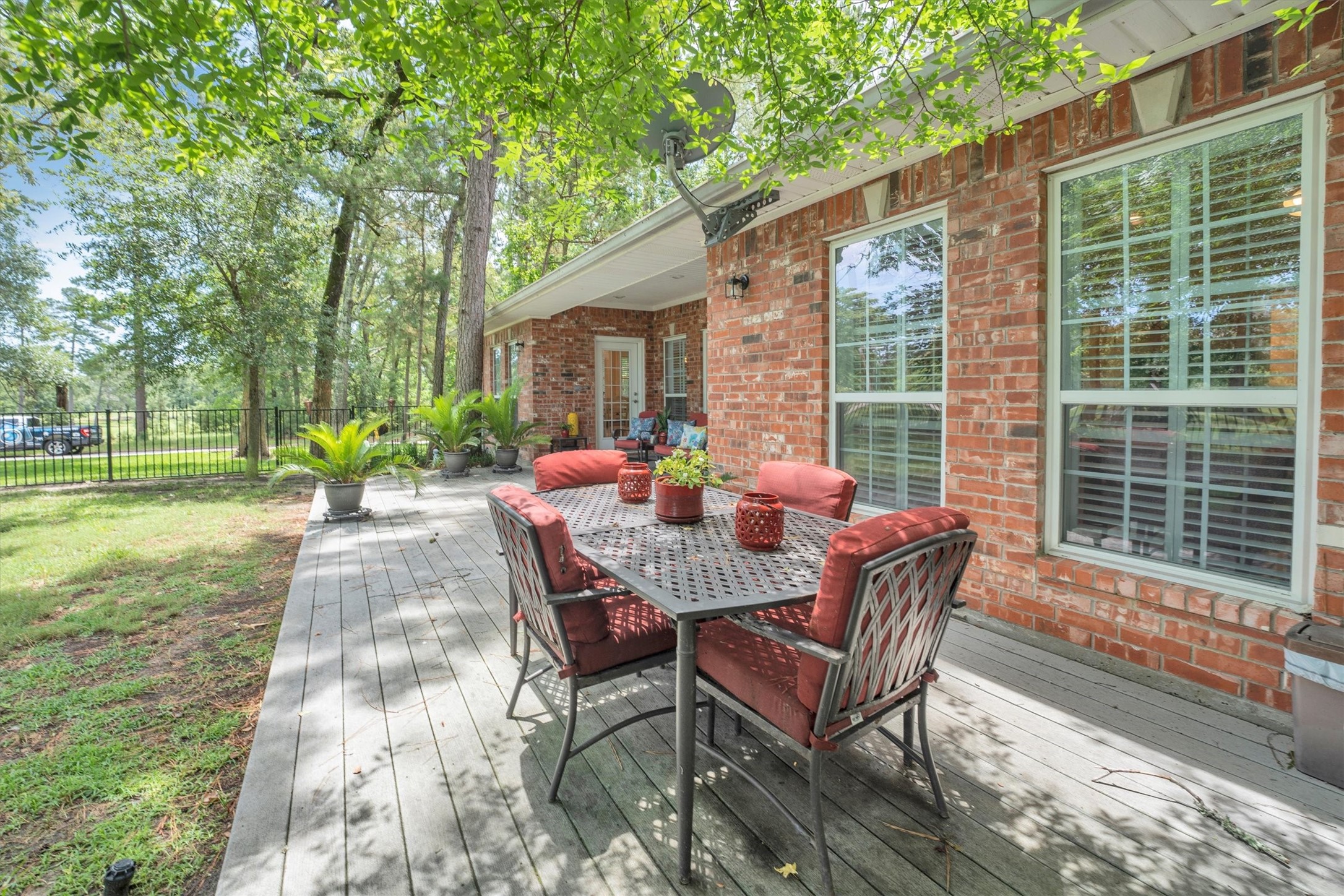 24400 Pine Valley Loop, Huntsville, TX, 77320 | 70848369 | Realty Texas LLC