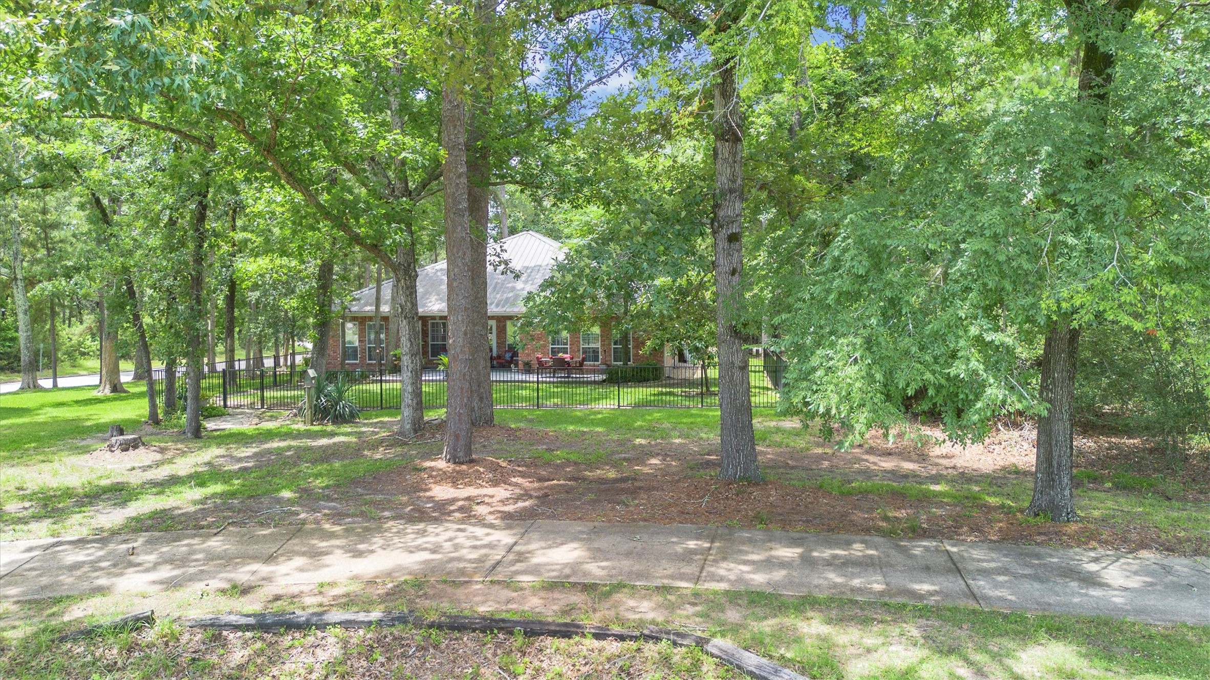 24400 Pine Valley Loop, Huntsville, TX, 77320 | 70848369 | Realty Texas LLC