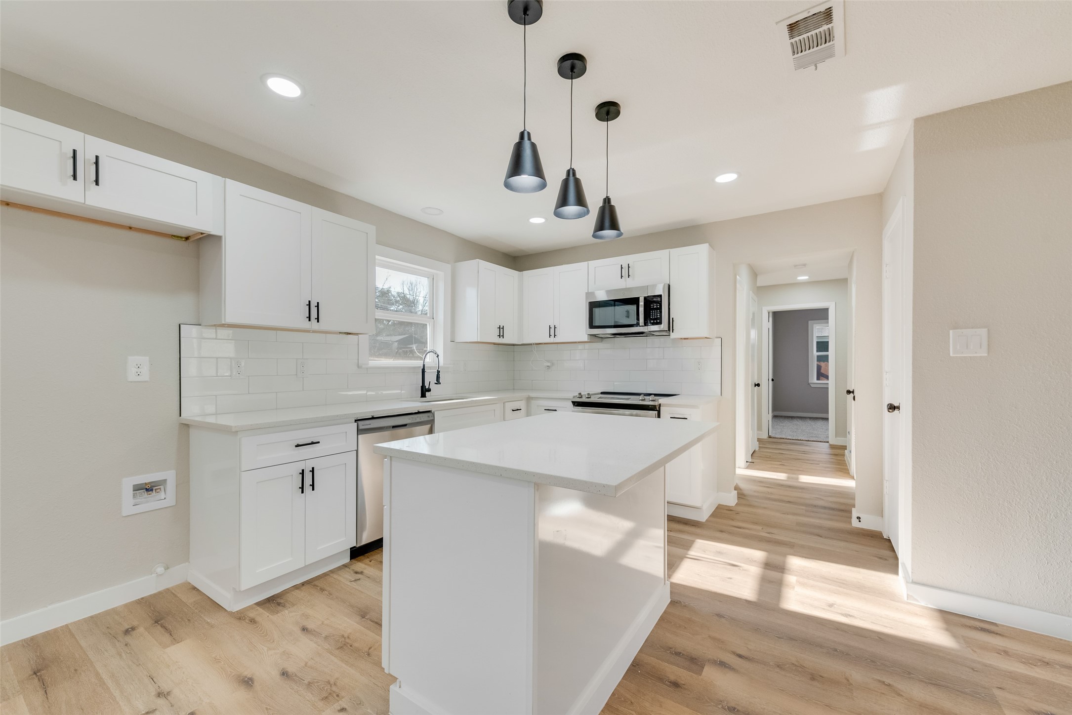 4955 Odessa Avenue, Fort Worth, TX, 76133 | 20954647 | Realty Texas LLC