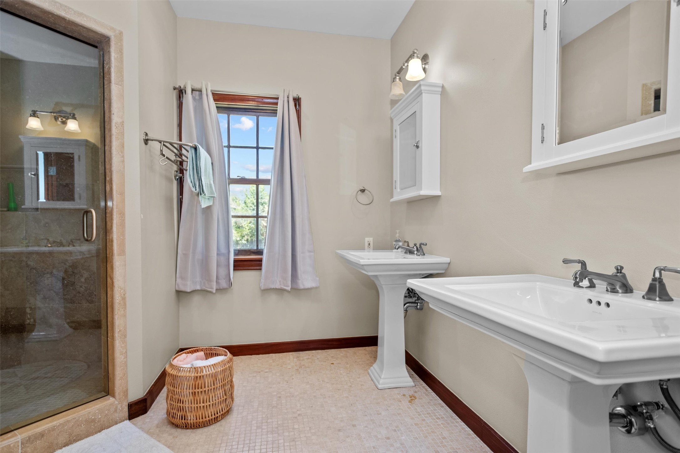 656 Vineyard View Trail, Grapeland, TX, 75844 | 97960530 | Realty Texas LLC