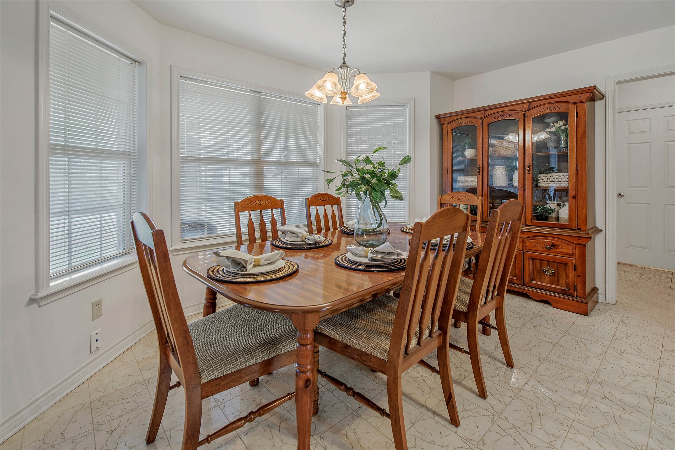 1110 County Road 439, Dime Box, TX, 77853 | 6645321 | Realty Texas LLC