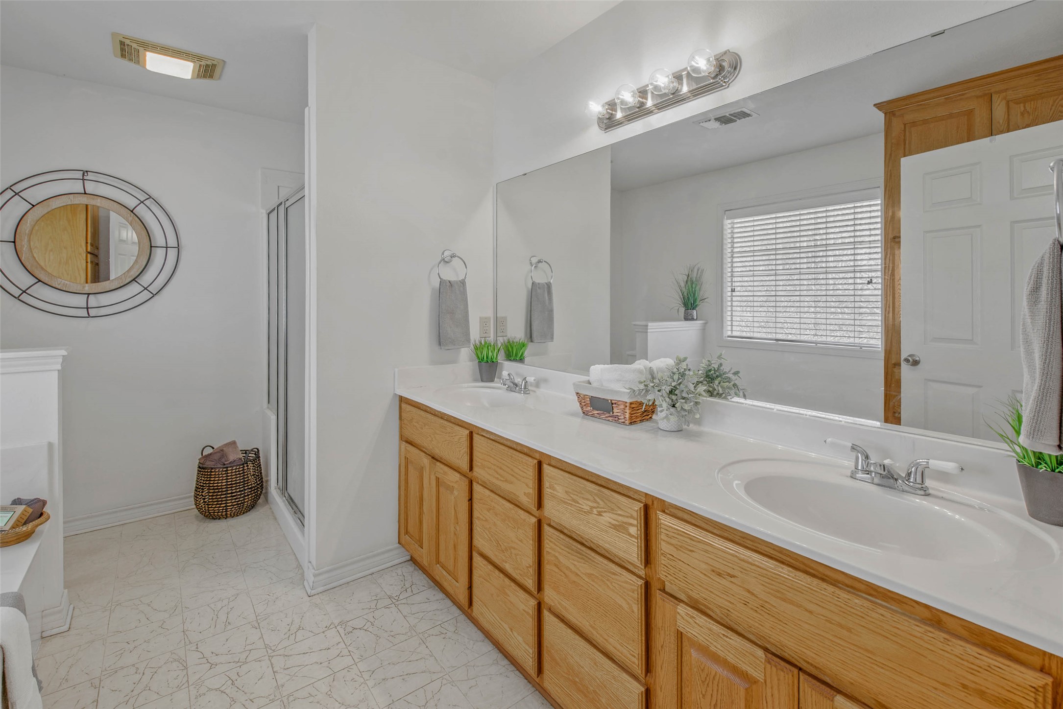 1110 County Road 439, Dime Box, TX, 77853 | 6645321 | Realty Texas LLC