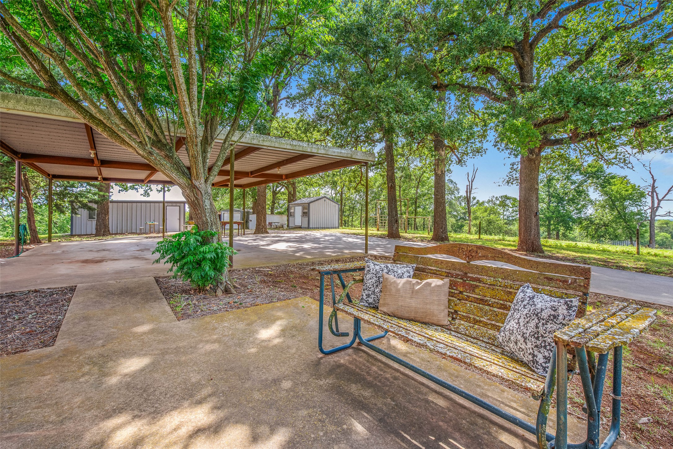 1110 County Road 439, Dime Box, TX, 77853 | 6645321 | Realty Texas LLC