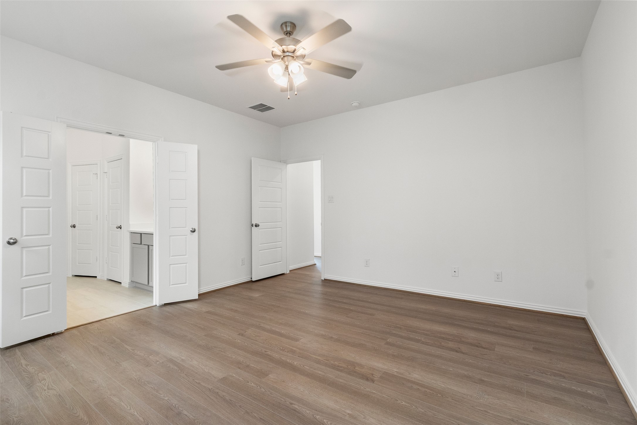 2718 Ruby Laurel Drive, Iowa Colony, TX, 77583 | 59507920 | Realty Texas LLC
