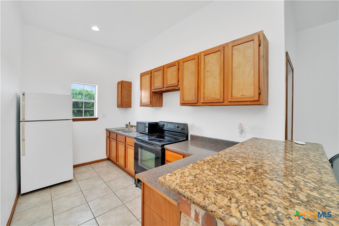 14053 Huber Road, Seguin, TX, 78155 | 582041 | Realty Texas LLC