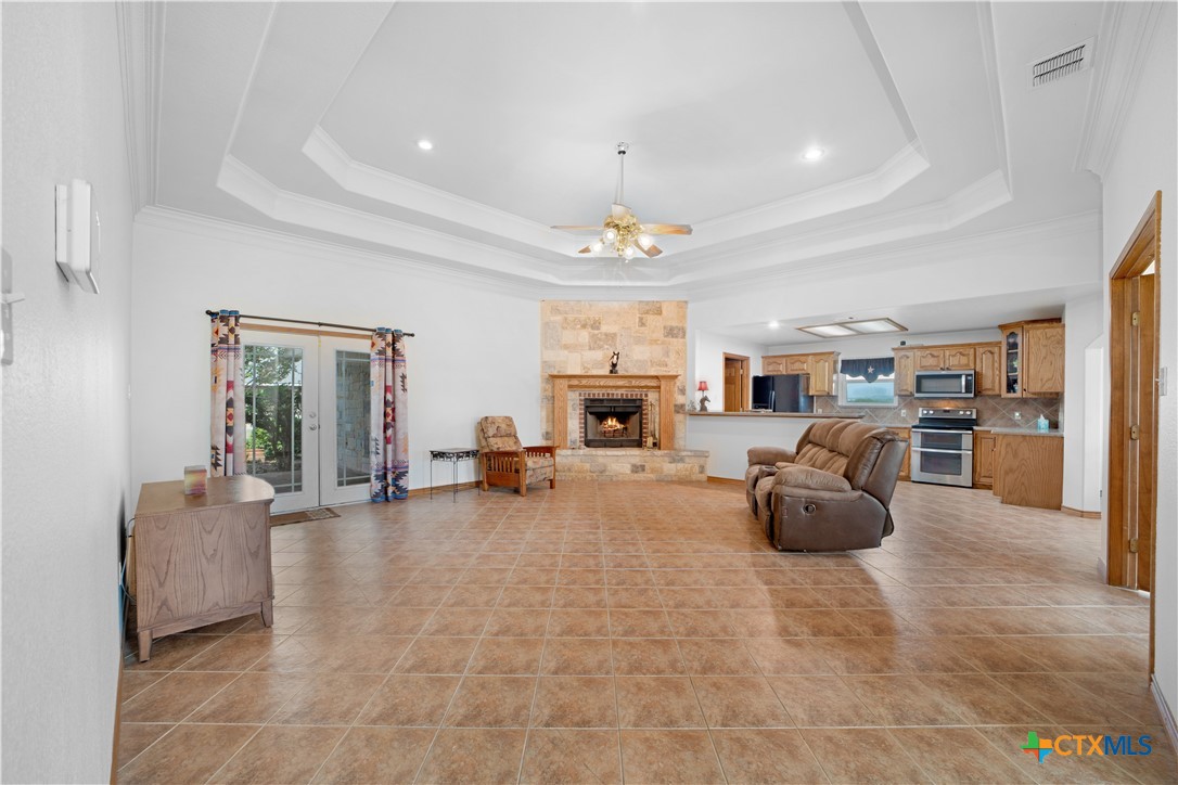 14053 Huber Road, Seguin, TX, 78155 | 582041 | Realty Texas LLC