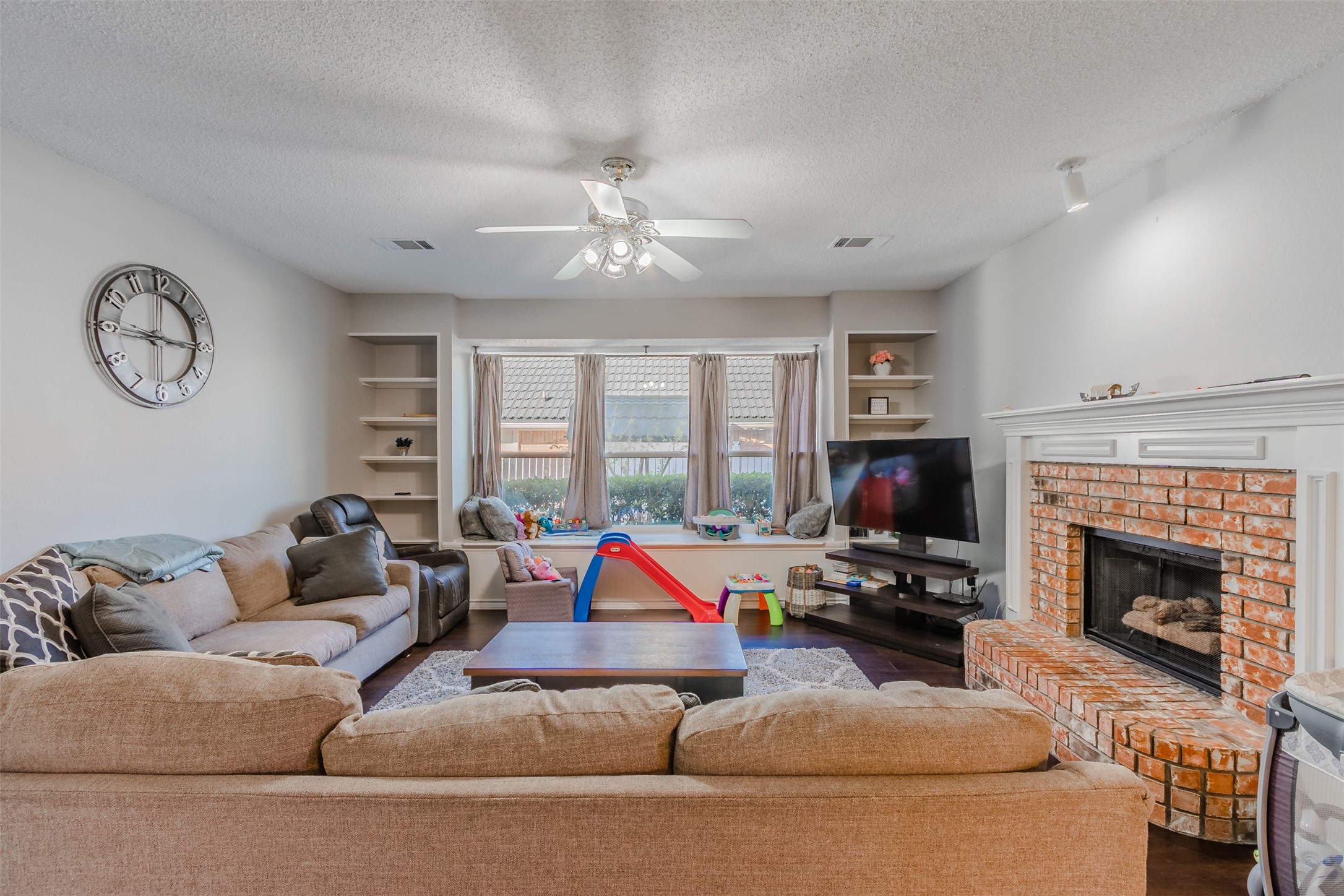 4210 Oak Mount Drive , Carrollton, TX, 75010 | 20958613 | Realty Texas LLC